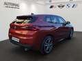 BMW X2 xDrive20i M-Sport*Panoramadach*NaviPlus*Komfortzug Orange - thumbnail 3