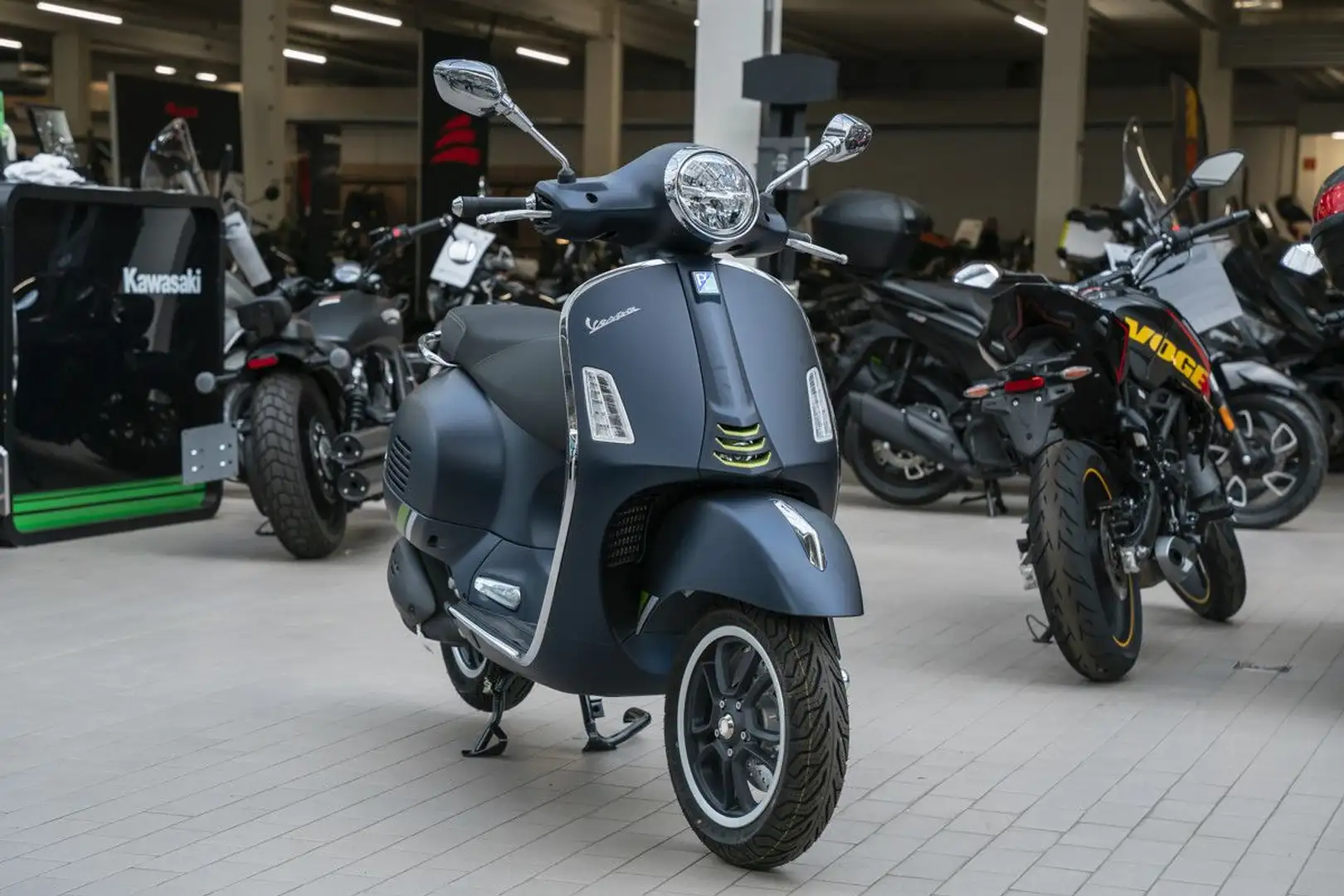 Vespa GTS 310 Supertech, Modell 2025, Lieferservice Blauw - 2