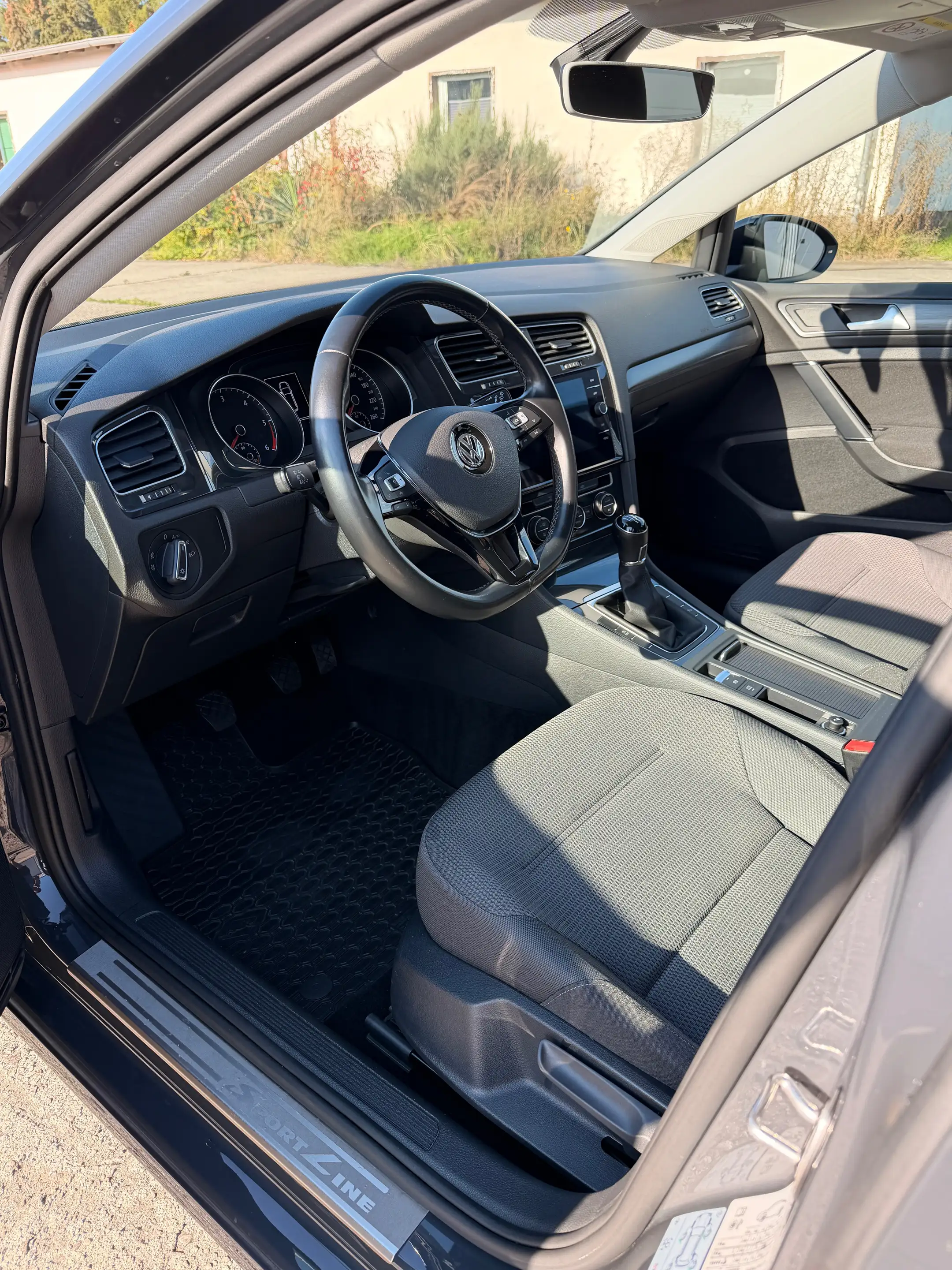 Volkswagen Golf Variant Comfortline, AHK, Rückfahrkamera — photo 5