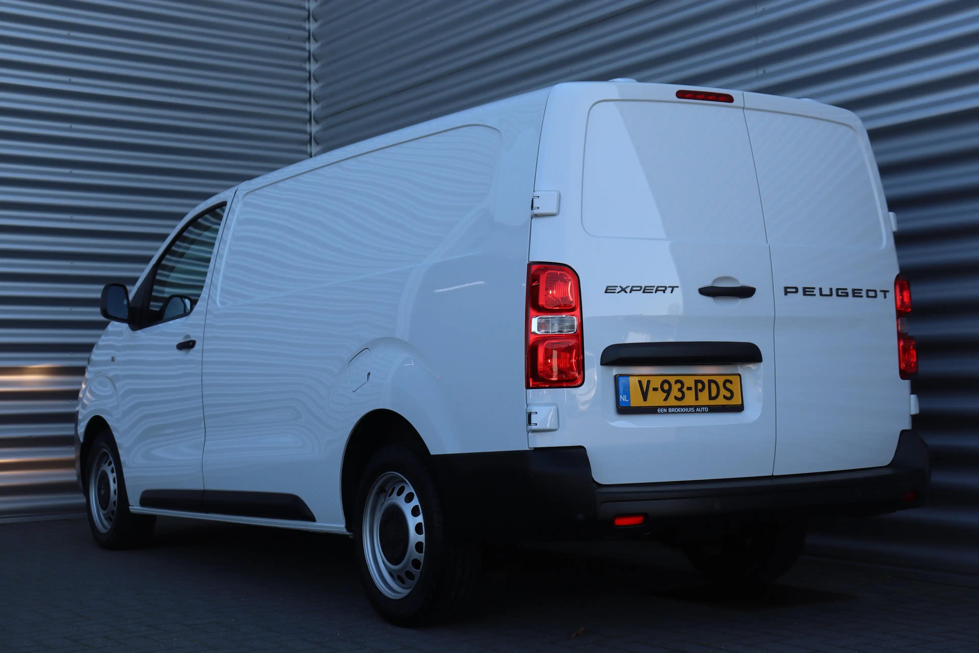 Peugeot Expert 2.0 BLUEHDI 145PK L3H1 AUTOMAAT / NAVI / AIRCO / L — photo 7