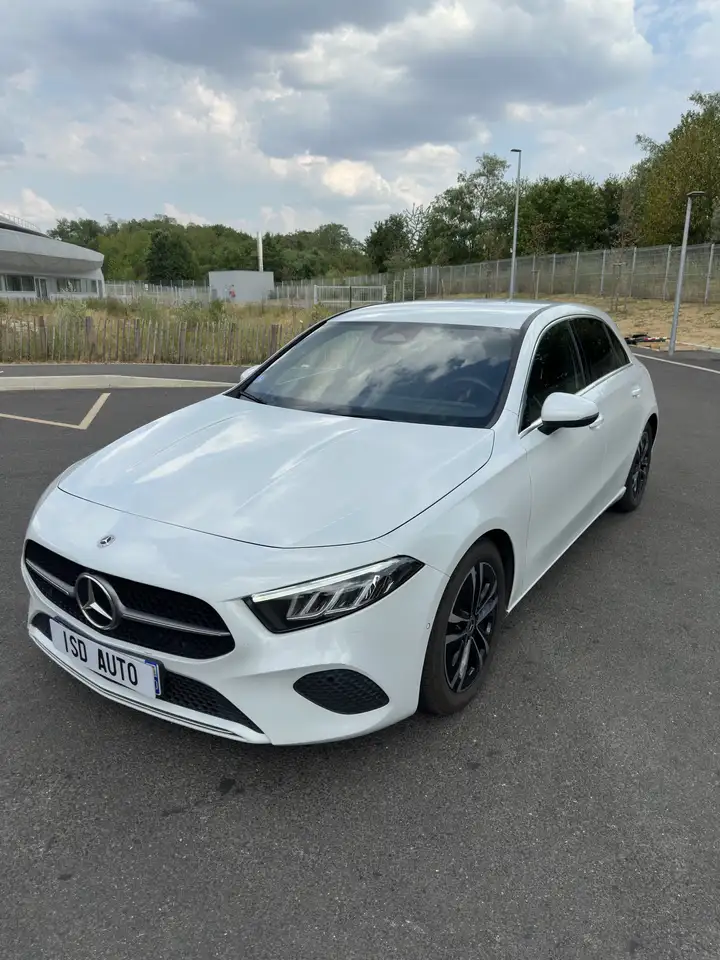 Mercedes-Benz A 180