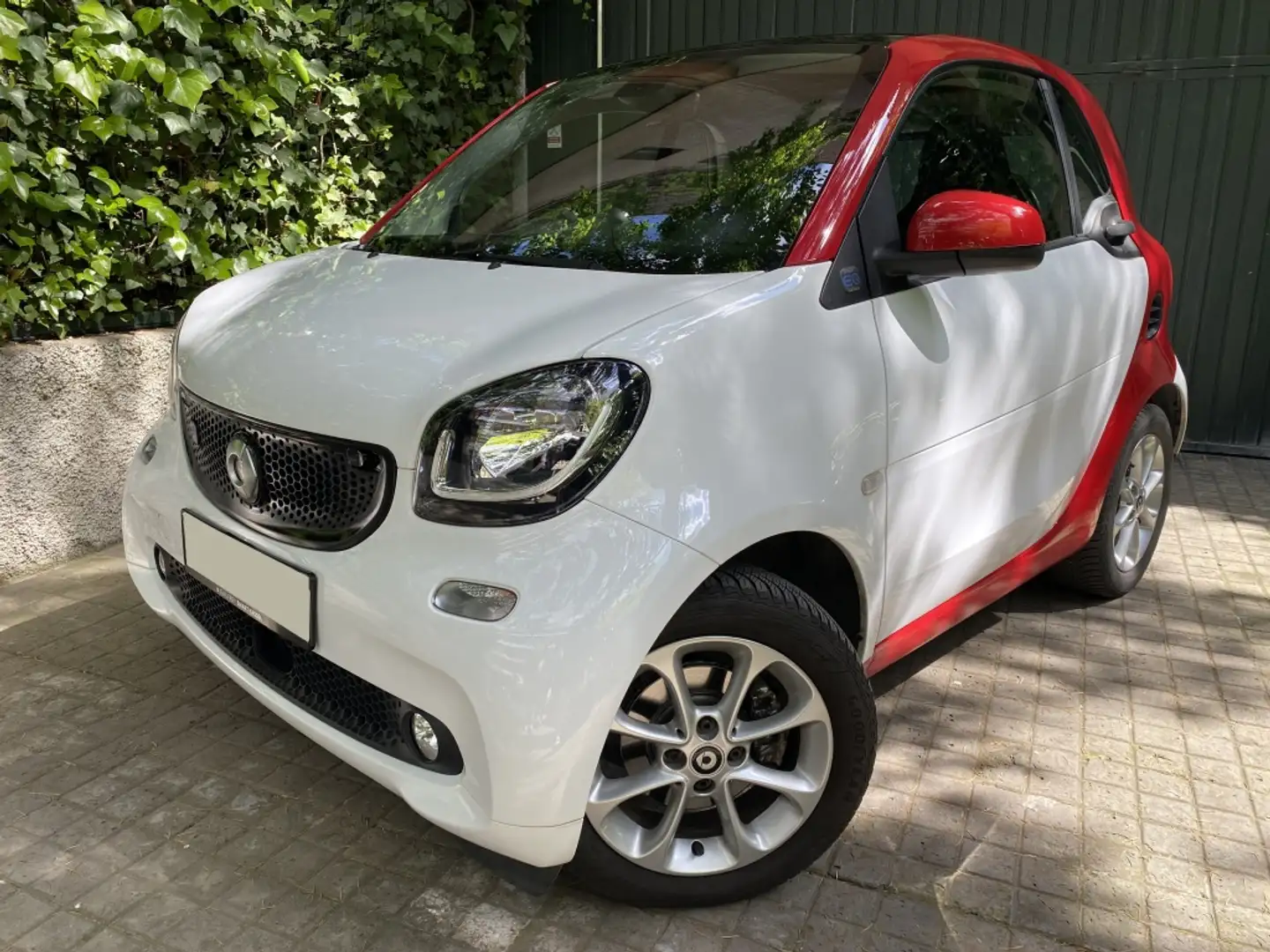 smart forTwo Coupé EQ Blanco - 2