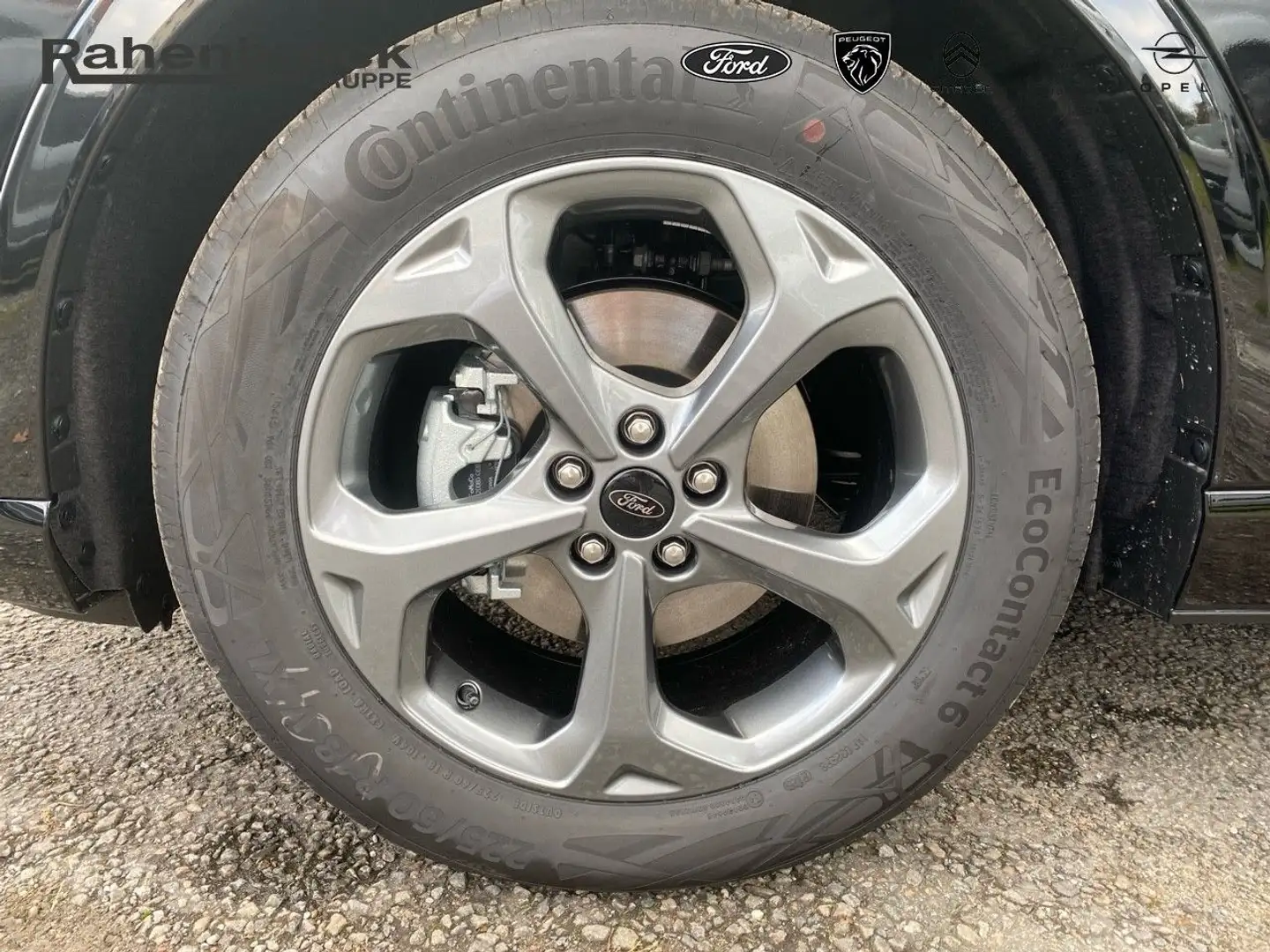 Ford Kuga ST-Line 1.5 EcoBoost Schwarz - 2