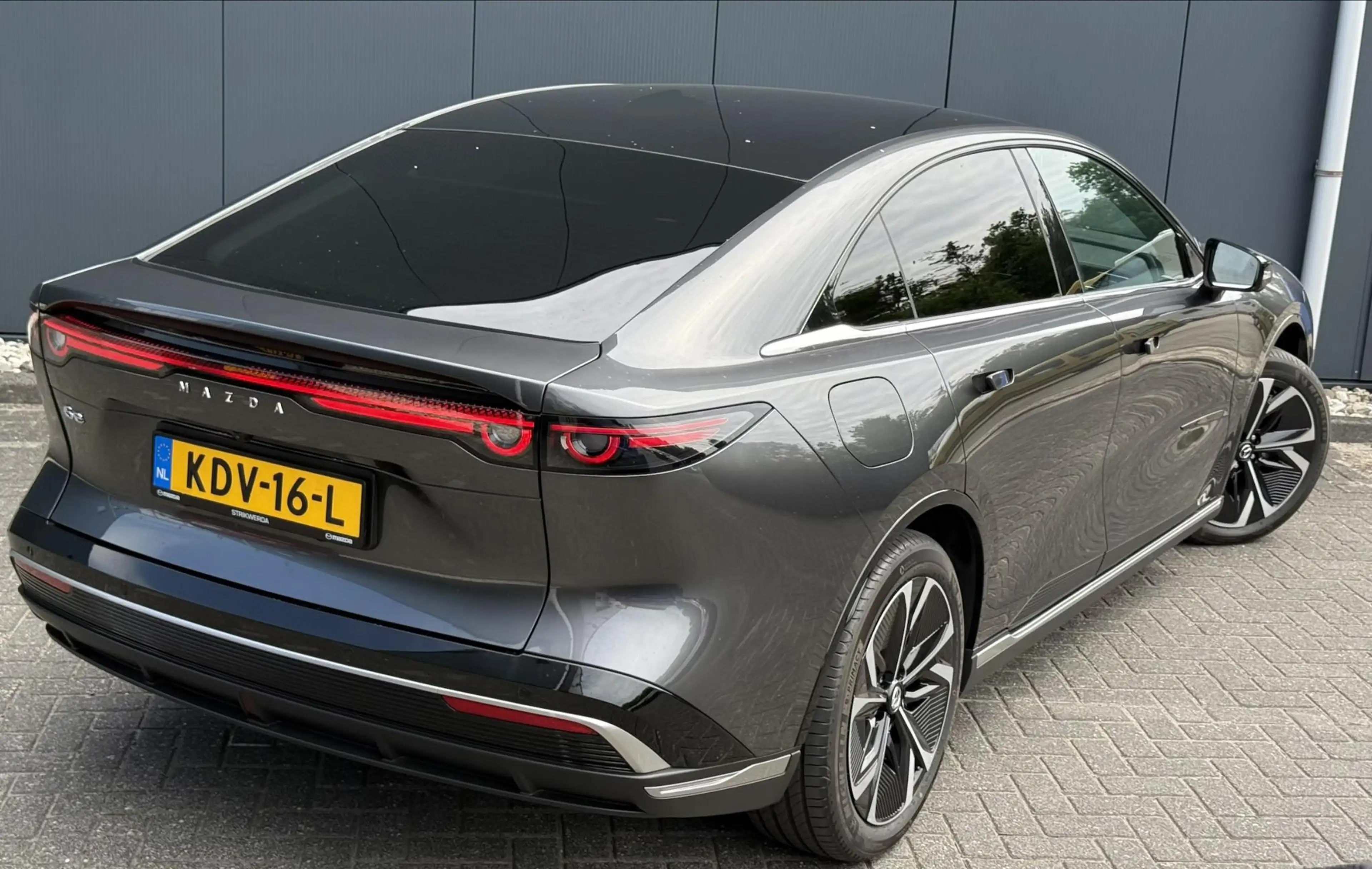 Mazda 6e Takumi 68.8 kWh Nieuw! | Direct leverbaar | Inclus — photo 4