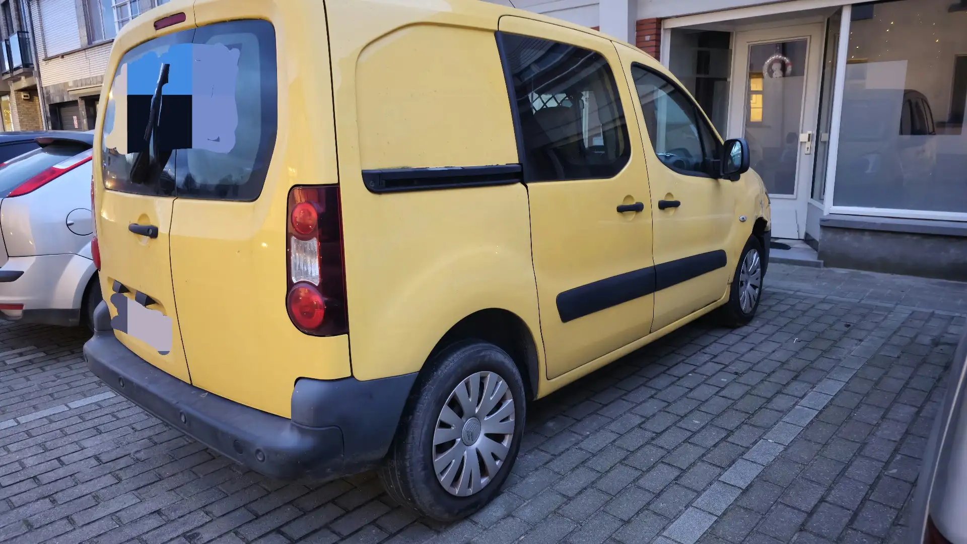 Citroen Berlingo L1 1.6 HDi 75 FAP Niveau B Geel - 1