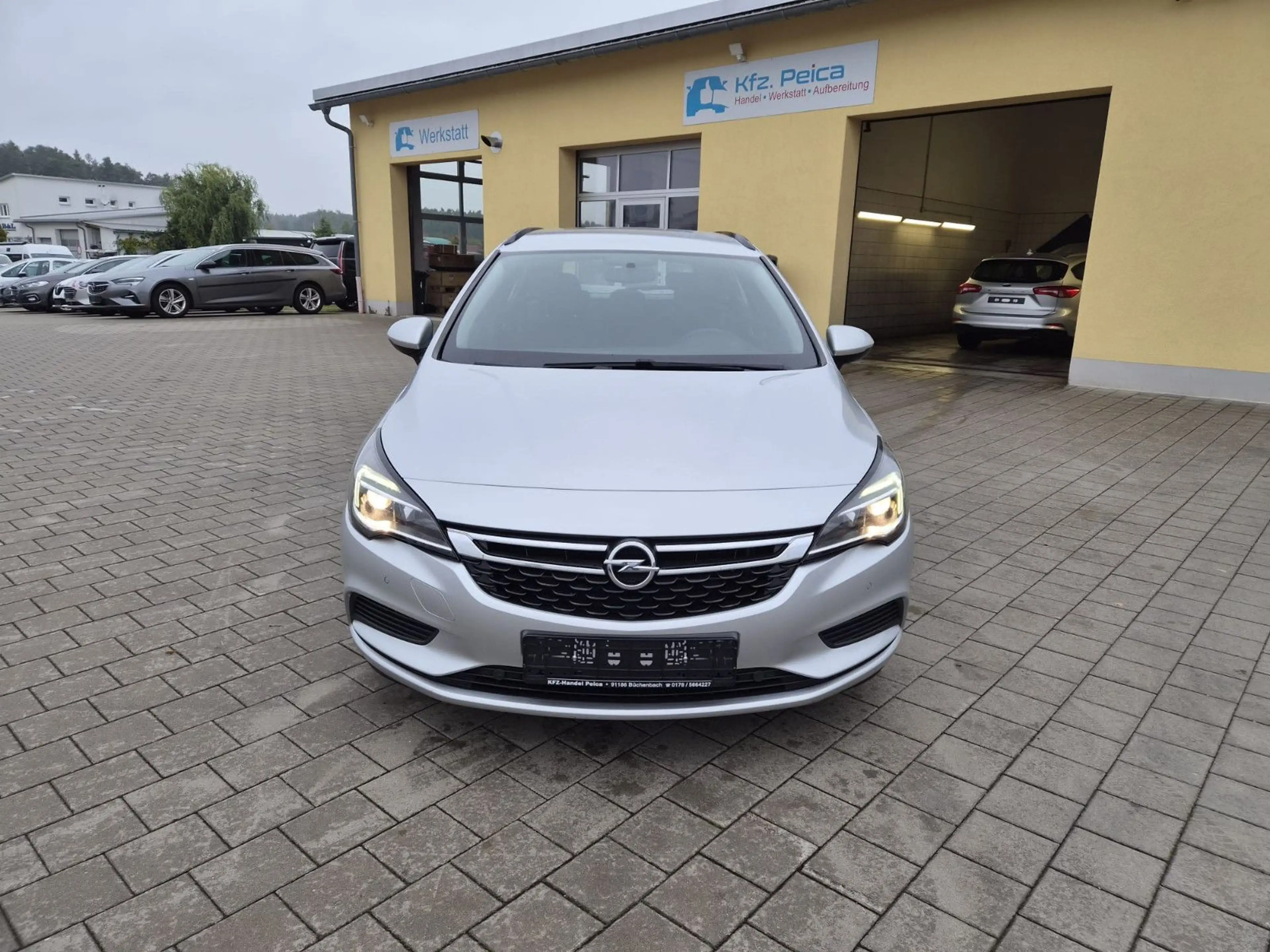 Opel Astra K SportsTourer Edition 1,6 CDTI*1 Hand*AHK — photo 2