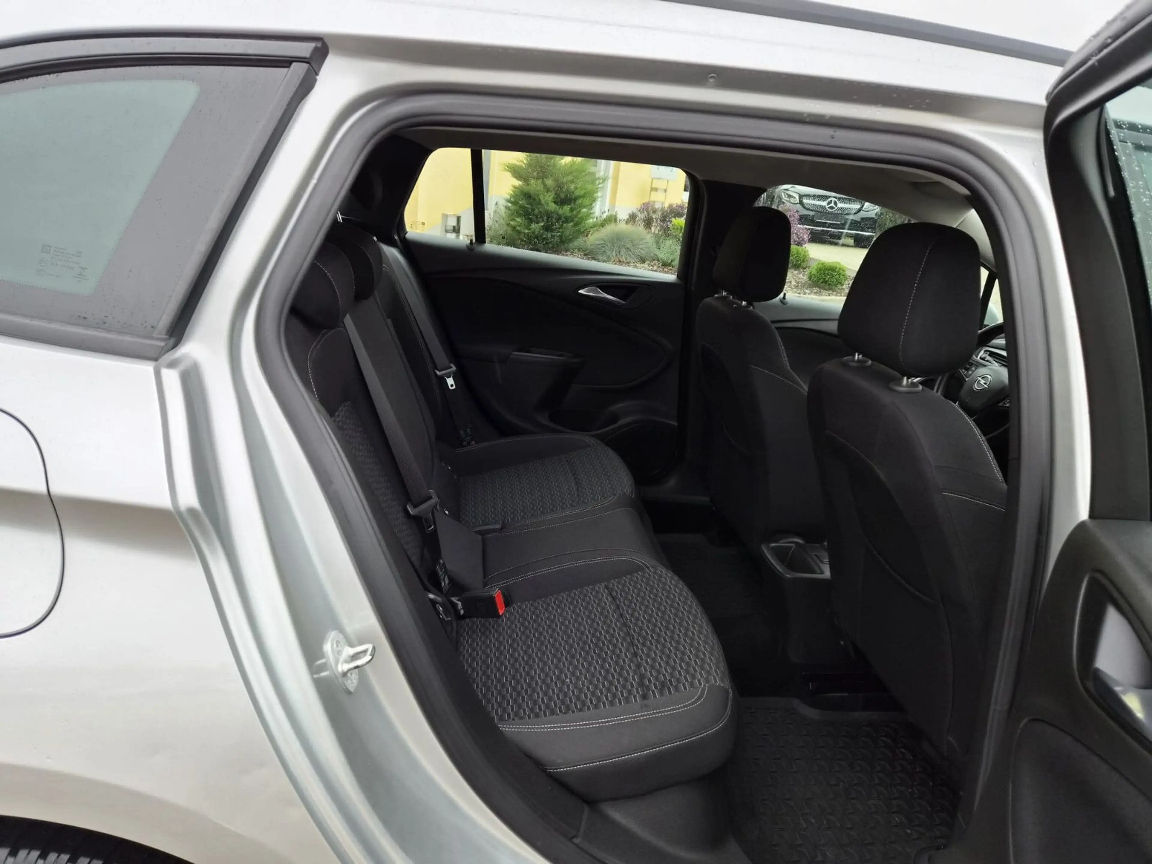 Opel Astra K SportsTourer Edition 1,6 CDTI*1 Hand*AHK — photo 22