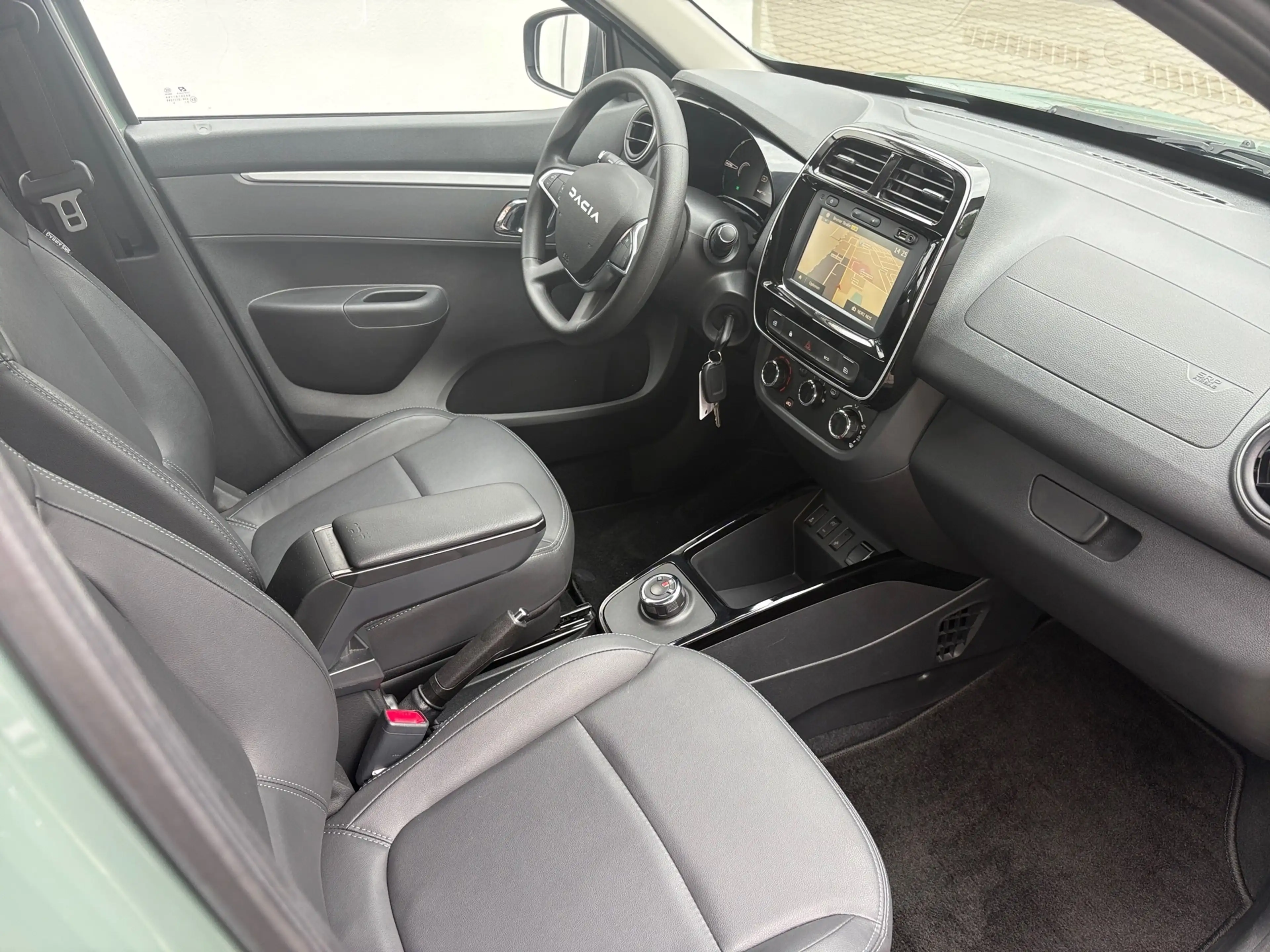 Dacia Spring Electric 45 Essential Navigation+Kamera+ — photo 7