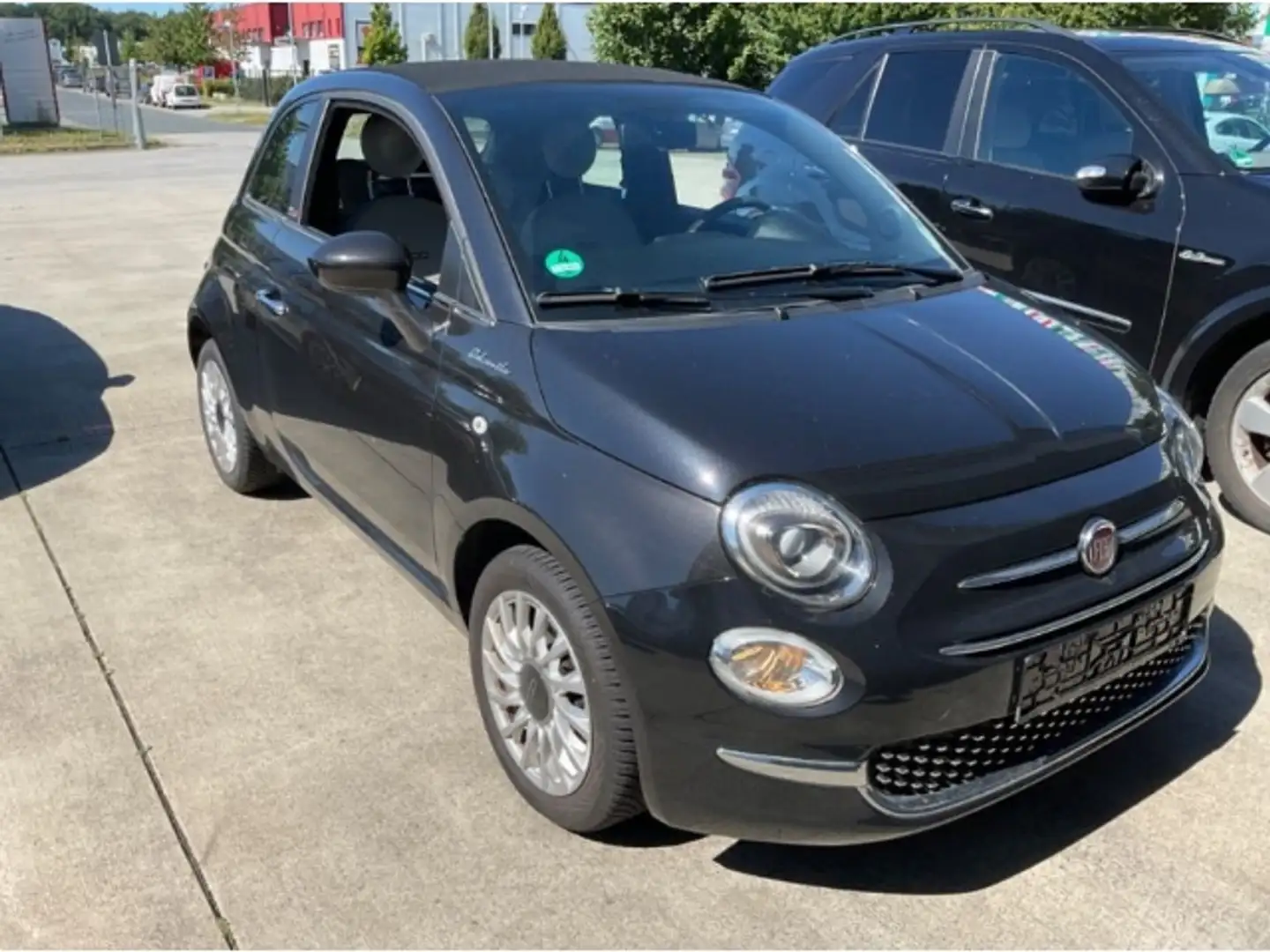 Fiat 500C DolceVita 1.0 Mild Hybrid EU6d MY21 UConnect Schwarz - 2
