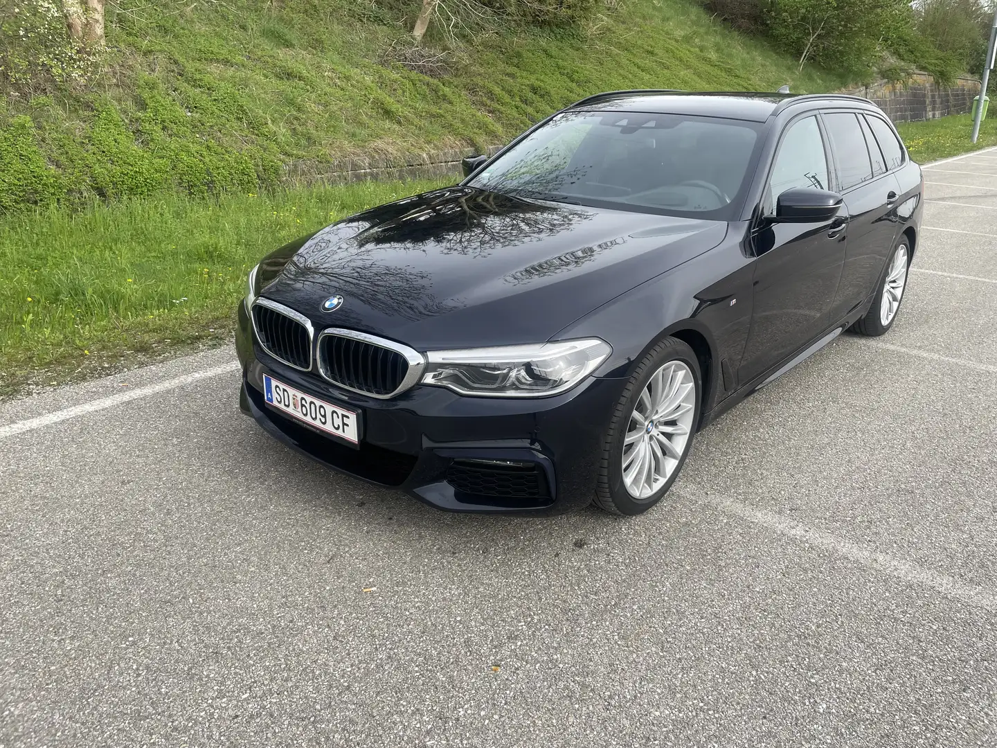 BMW 520 Aut. M-Sport Harmann Kardon Led Leder Voll - 2