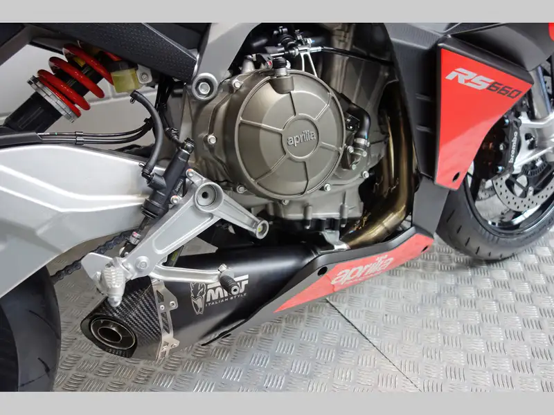 Aprilia RS 660 - foto 4