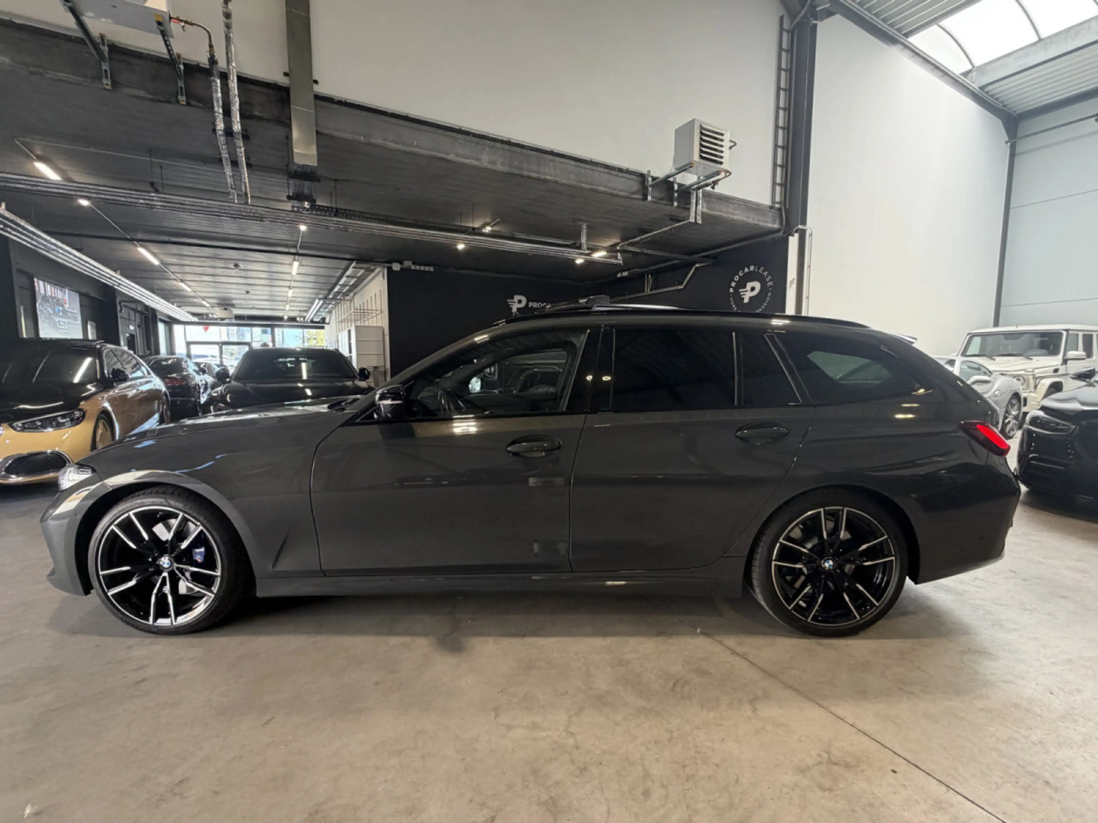 BMW 340 Touring M340 d xDrive/Pano/HUD/Camera/19/ACC/ — photo 7