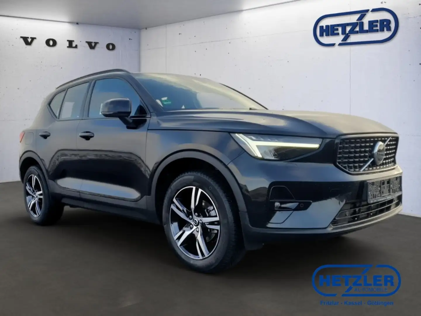 Volvo XC40 Plus Dark 2WD T2 EU6d Navi Digitales Cockpit Memor Schwarz - 2