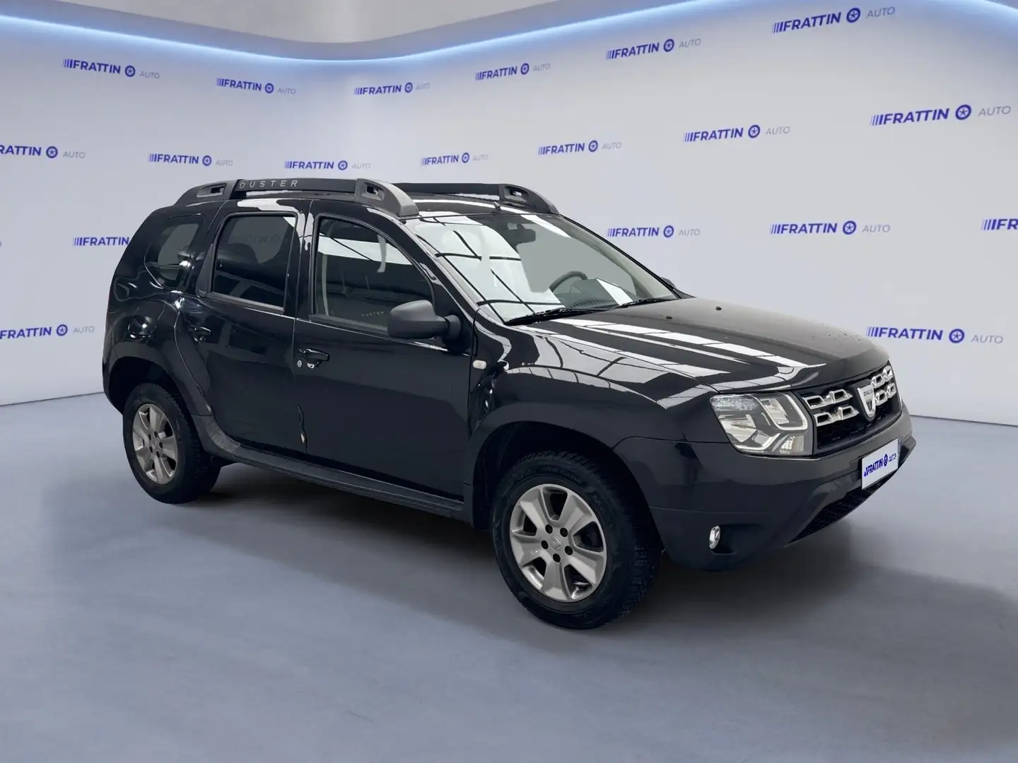 Dacia Duster 1.5 dCi 110CV 4x4 Lauréate Nero - 2