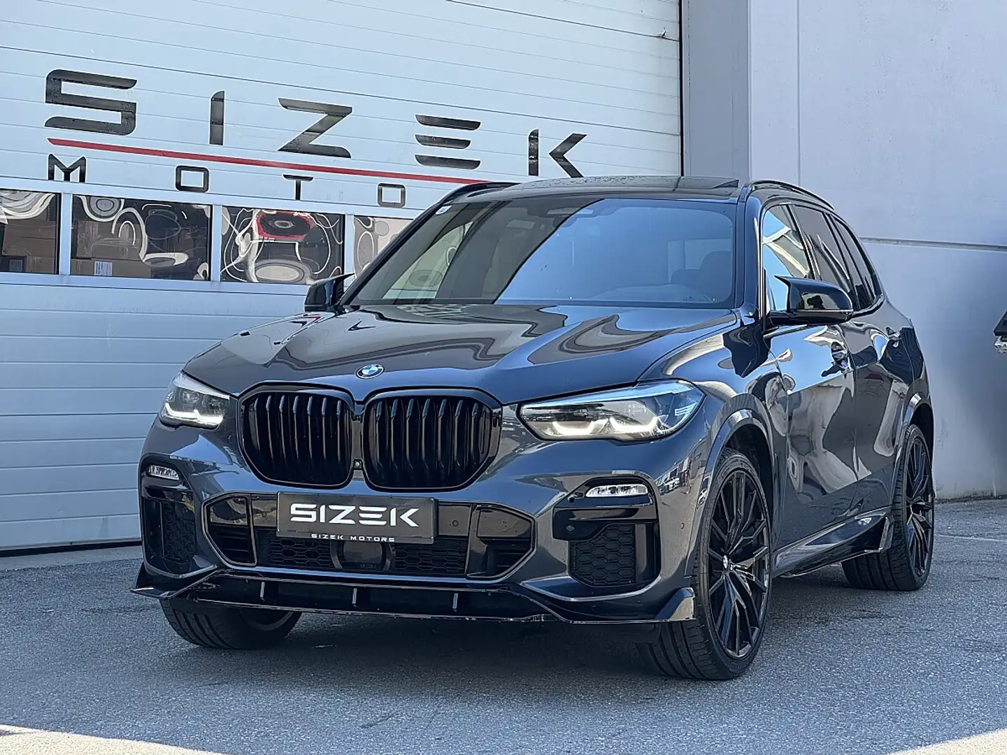 BMW X5 xDrive30d Aut.|M-PERFORMANCE|AHK|PANO|H&K|360* Grau - 1
