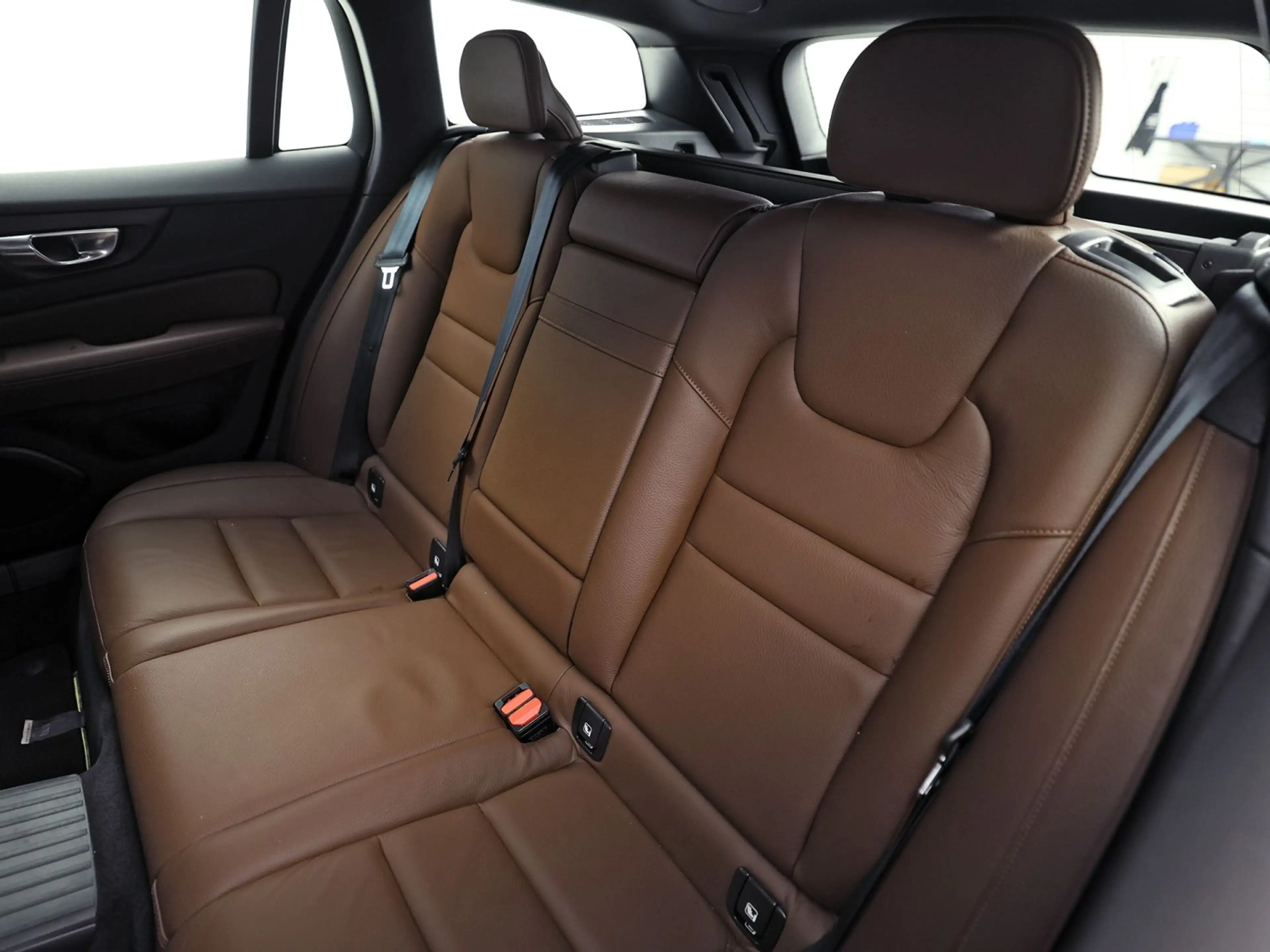 Volvo V60 2.0 T6 Recharge AWD Inscription 340Pk Automaat (SO — photo 16
