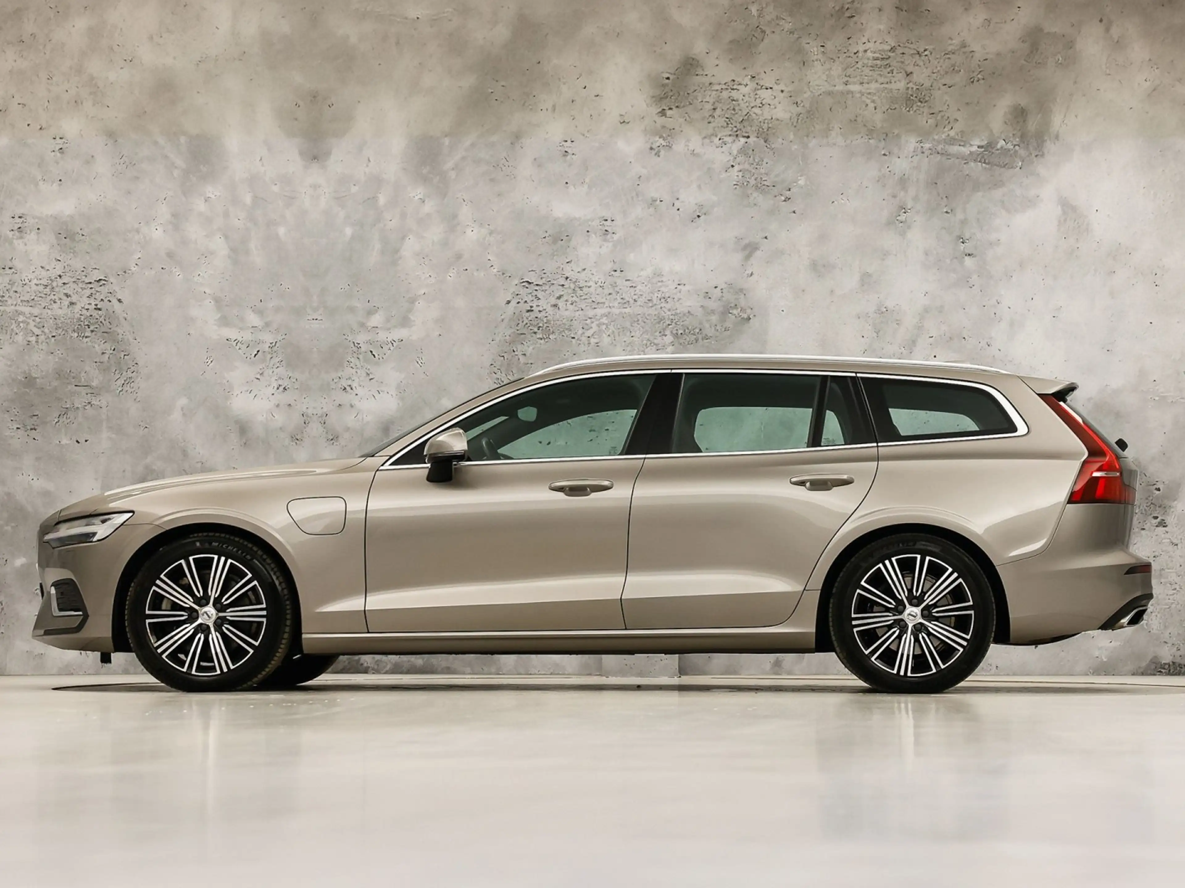 Volvo V60 2.0 T6 Recharge AWD Inscription 340Pk Automaat (SO — photo 2