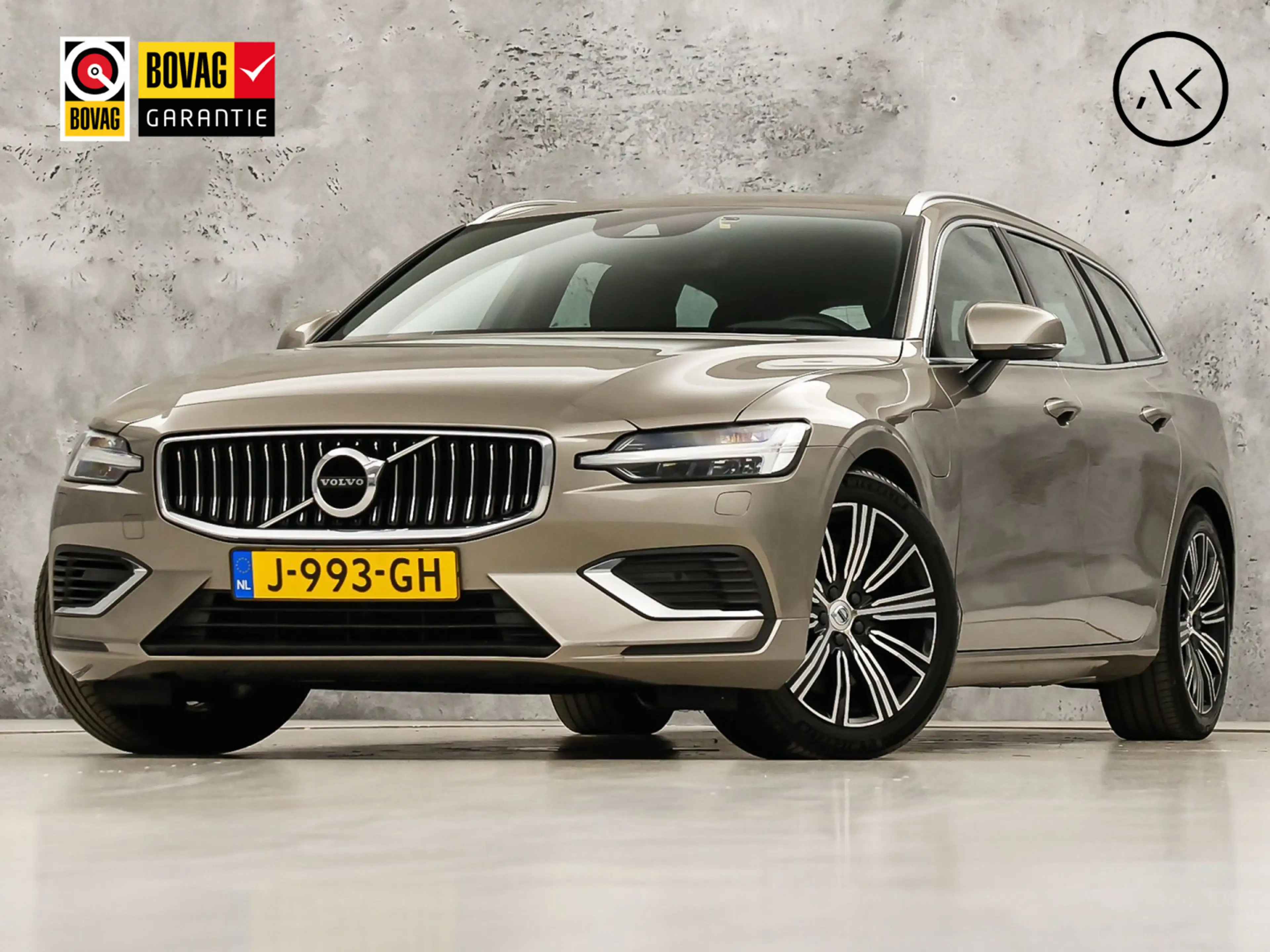 Volvo V60 2.0 T6 Recharge AWD Inscription 340Pk Automaat (SO