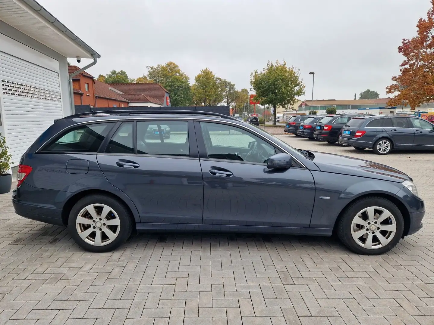 Mercedes-Benz C 220 CDI+Navi+Scheckheft+TÜV neu Gris - 2