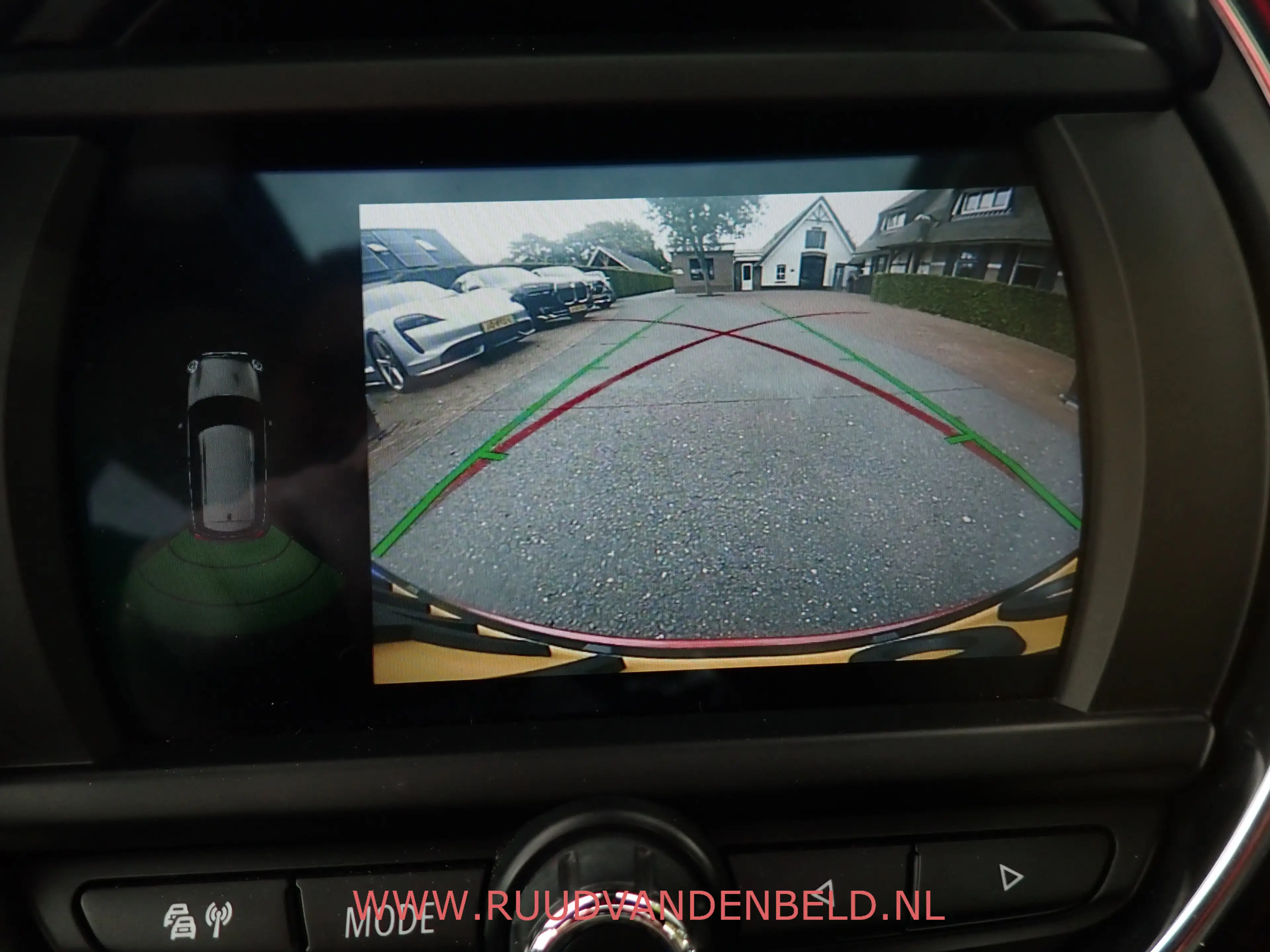 MINI Cooper S Clubman 2.0 Chili ACC / H&K / TREKHAAK / CAMERA / CARPLAY — photo 16
