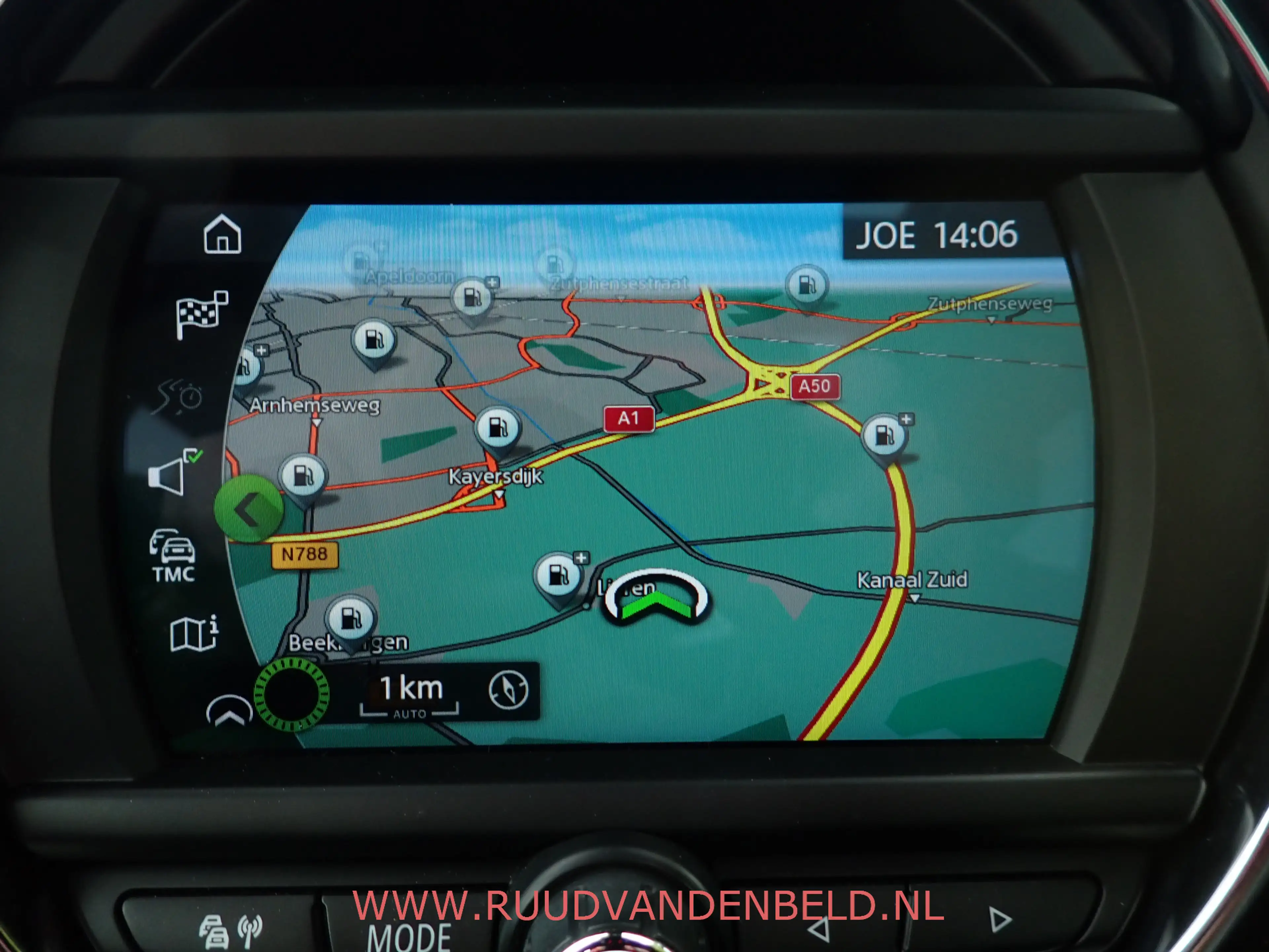 MINI Cooper S Clubman 2.0 Chili ACC / H&K / TREKHAAK / CAMERA / CARPLAY — photo 17