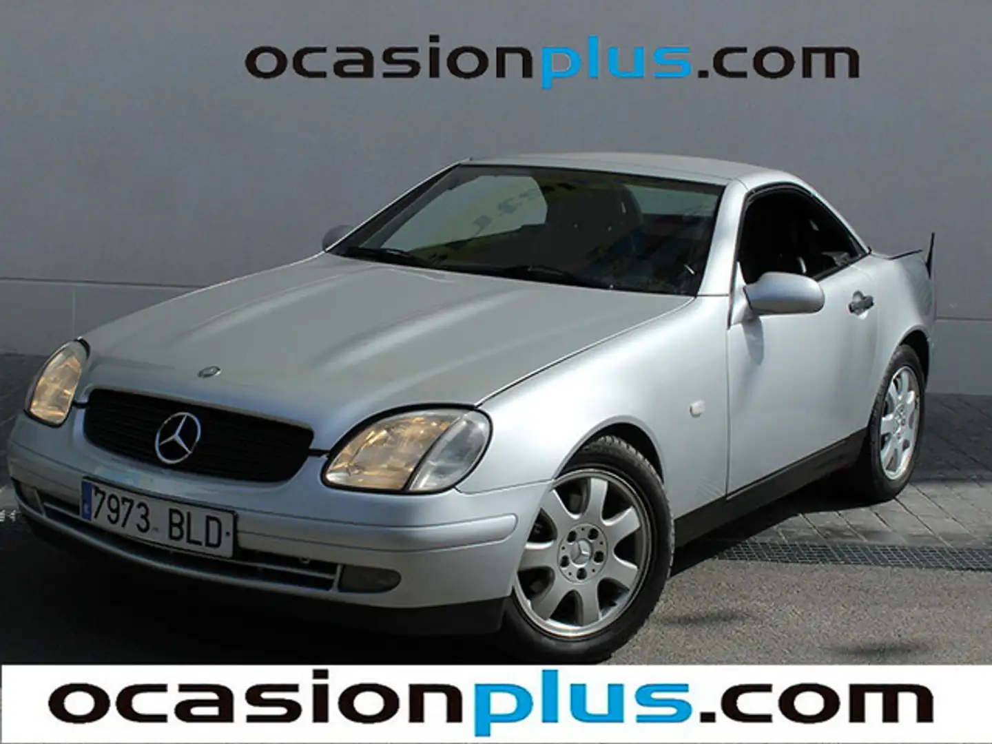 Mercedes-Benz SLK 200 Plateado - 2
