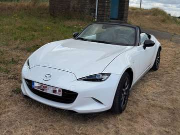 MX-5 1.5i Skyactiv-G Skydrive