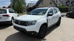 Dacia Duster II Essential Klima AHK 1 Hand