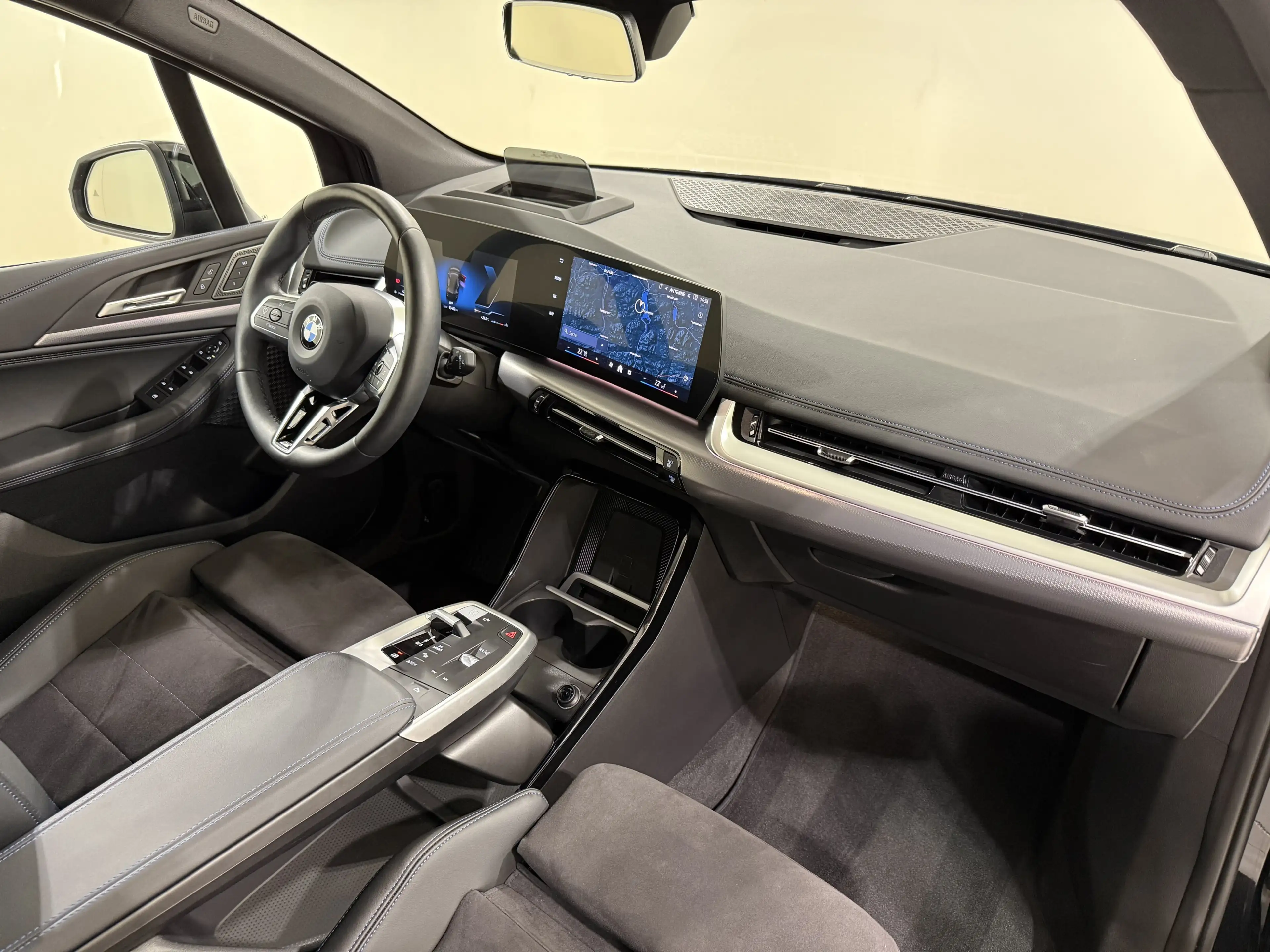 BMW 223 d xDrive Active Tourer M Sportpaket ACC 360 — photo 10