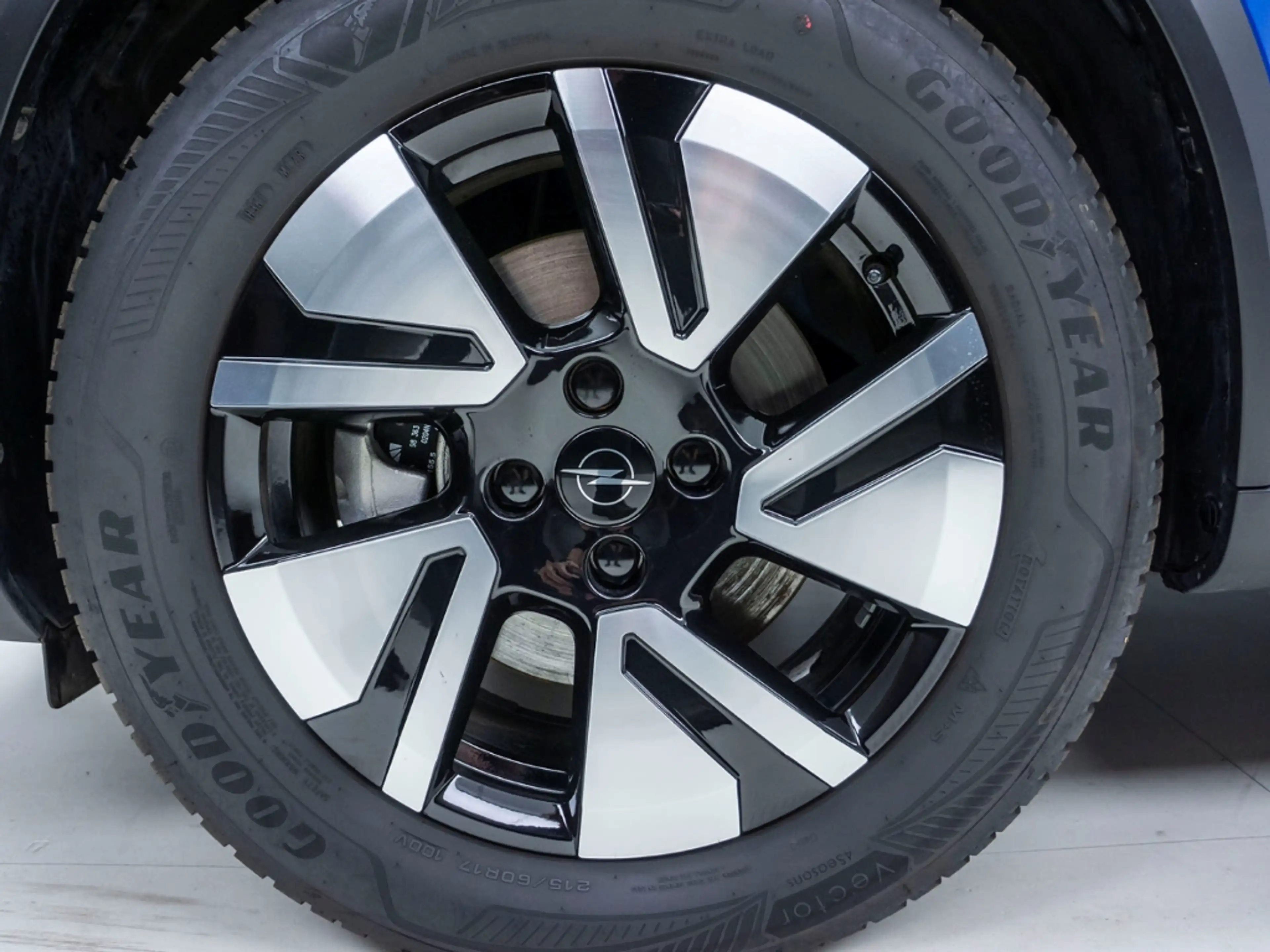 Opel Frontera GS 1.2 AUTOMATIK SITZHEIZUNG HYBRID (GW221) — photo 13