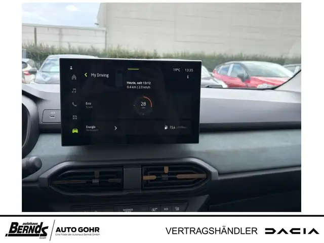 Dacia Sandero view 14