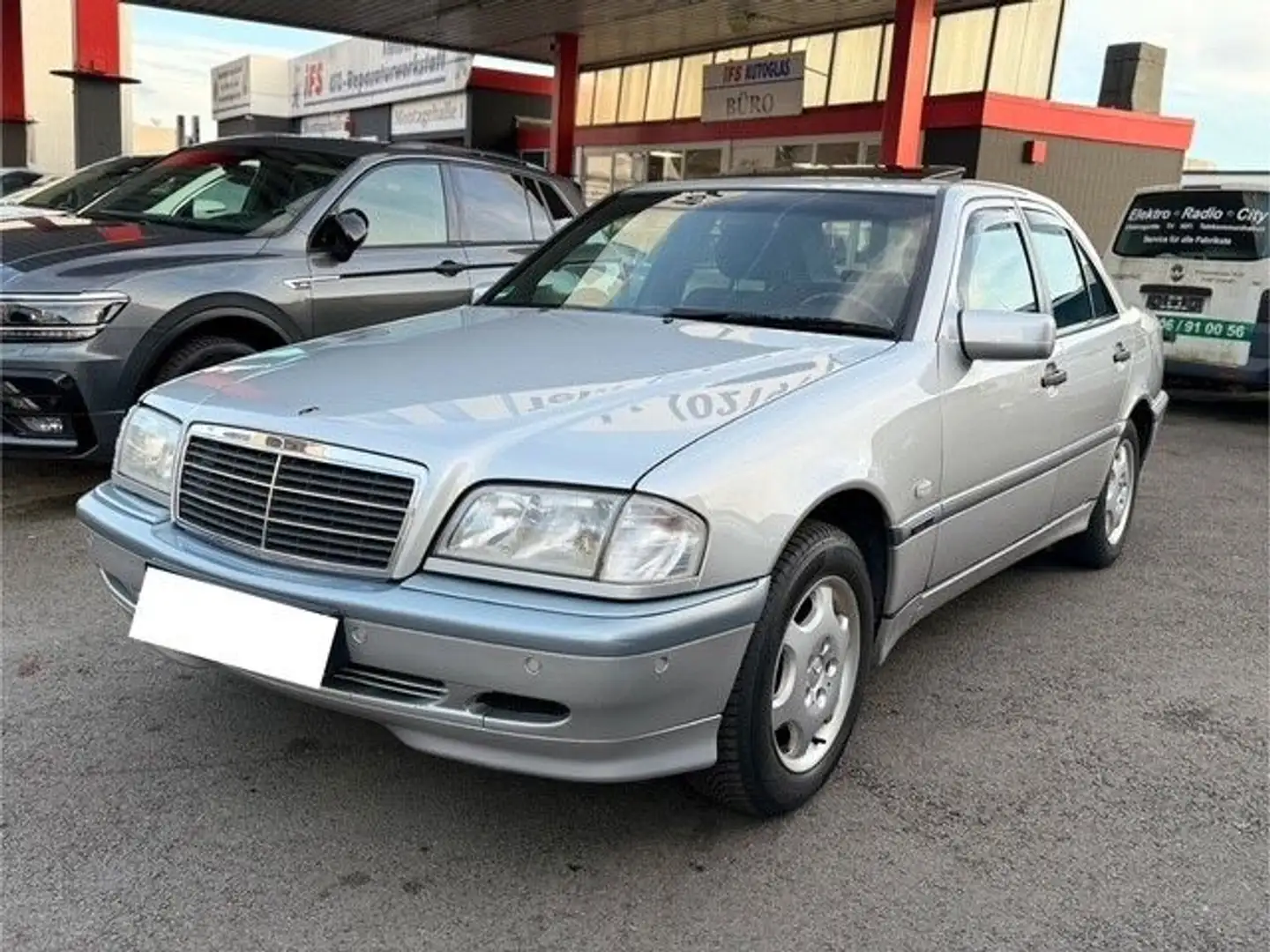Mercedes-Benz 200 C200*PDC*KLIMA*SCHIEBEDACH*Tempomat*TÜV1027 Silber - 1