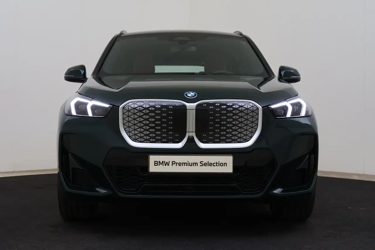 BMW iX1 2026