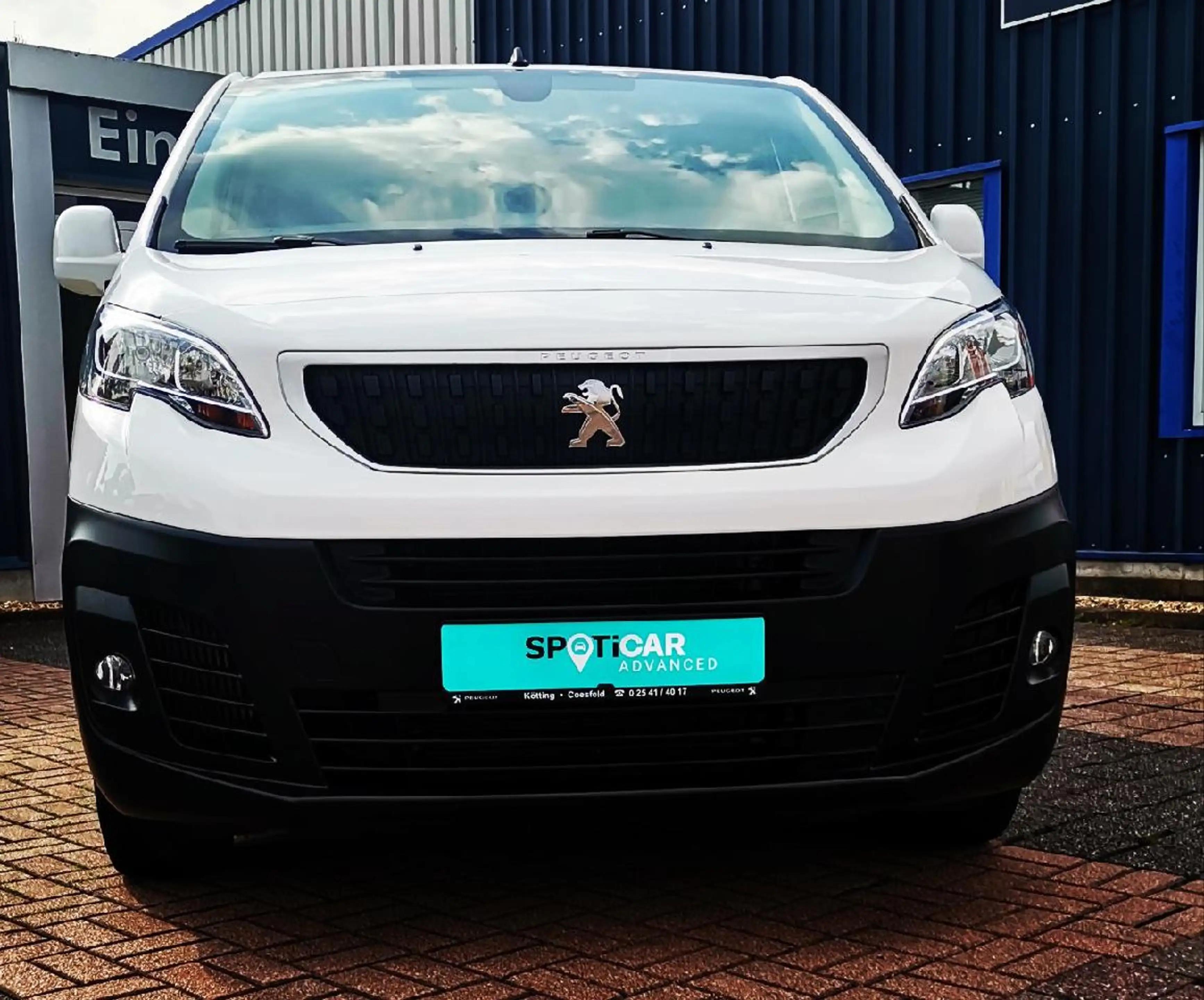 Peugeot Expert Premium L2, Ganzjahresreifen