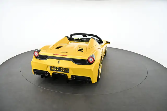 Ferrari 458 view 12