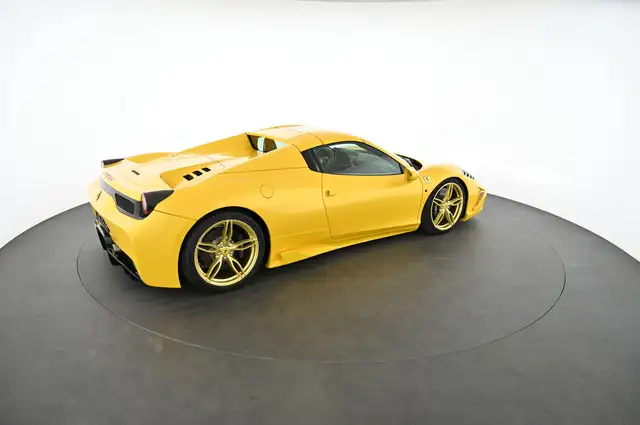 Ferrari 458 view 16