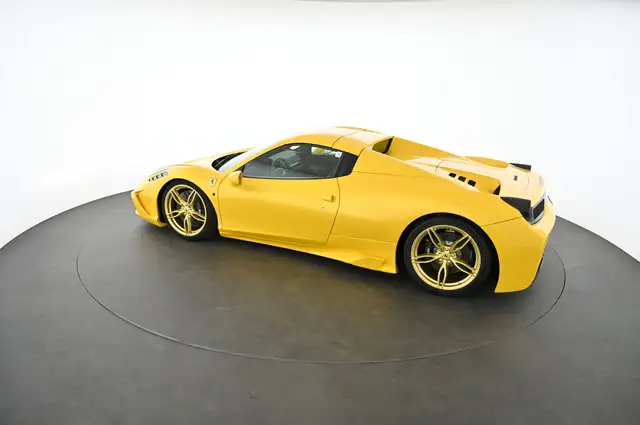 Ferrari 458 view 19