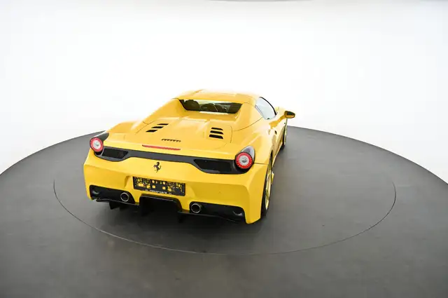 Ferrari 458 view 24
