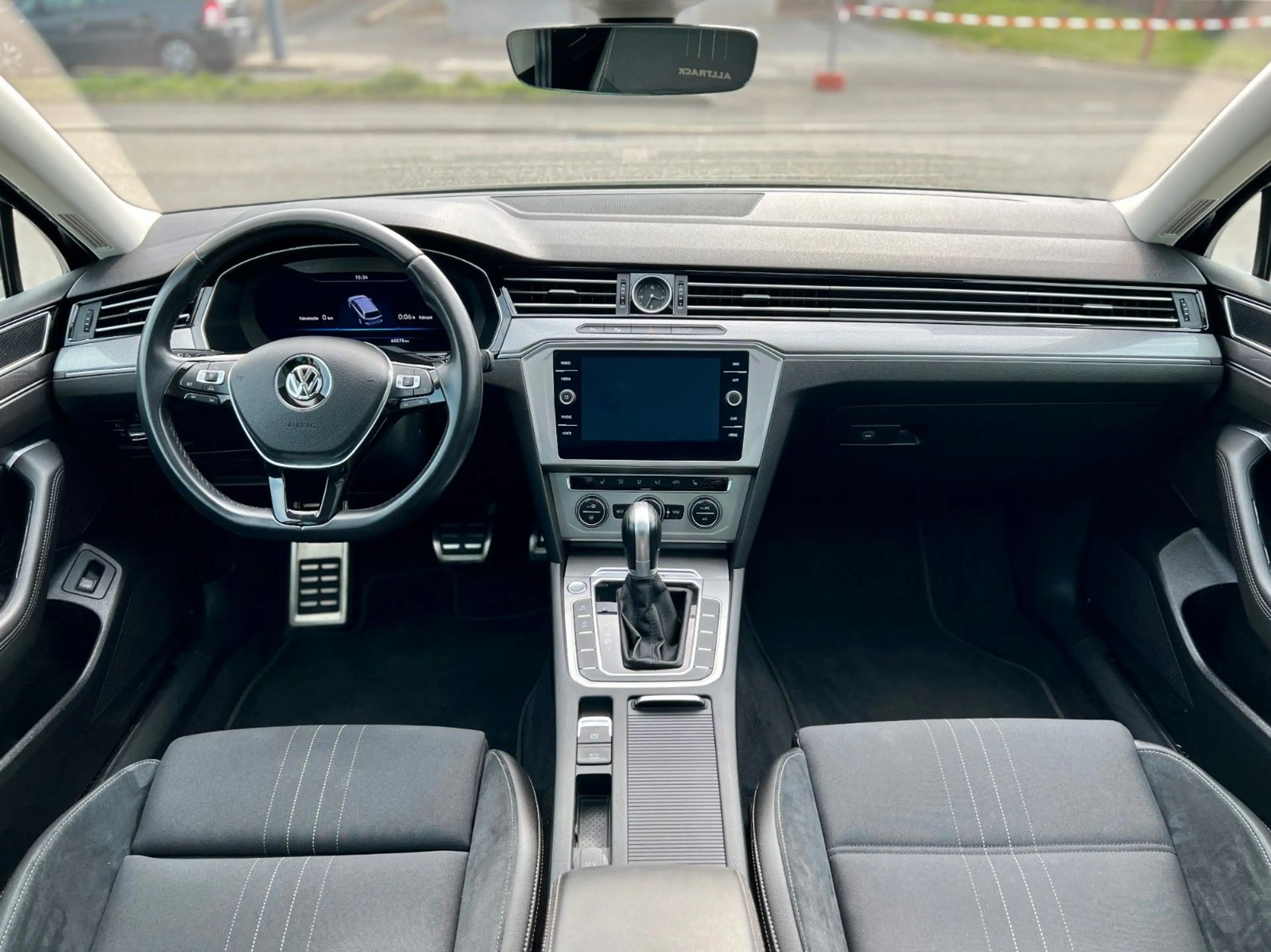 Volkswagen Passat Alltrack Passat 2.0 TDI BiTurbo DSG 4Mo. Variant Alltrack — photo 11