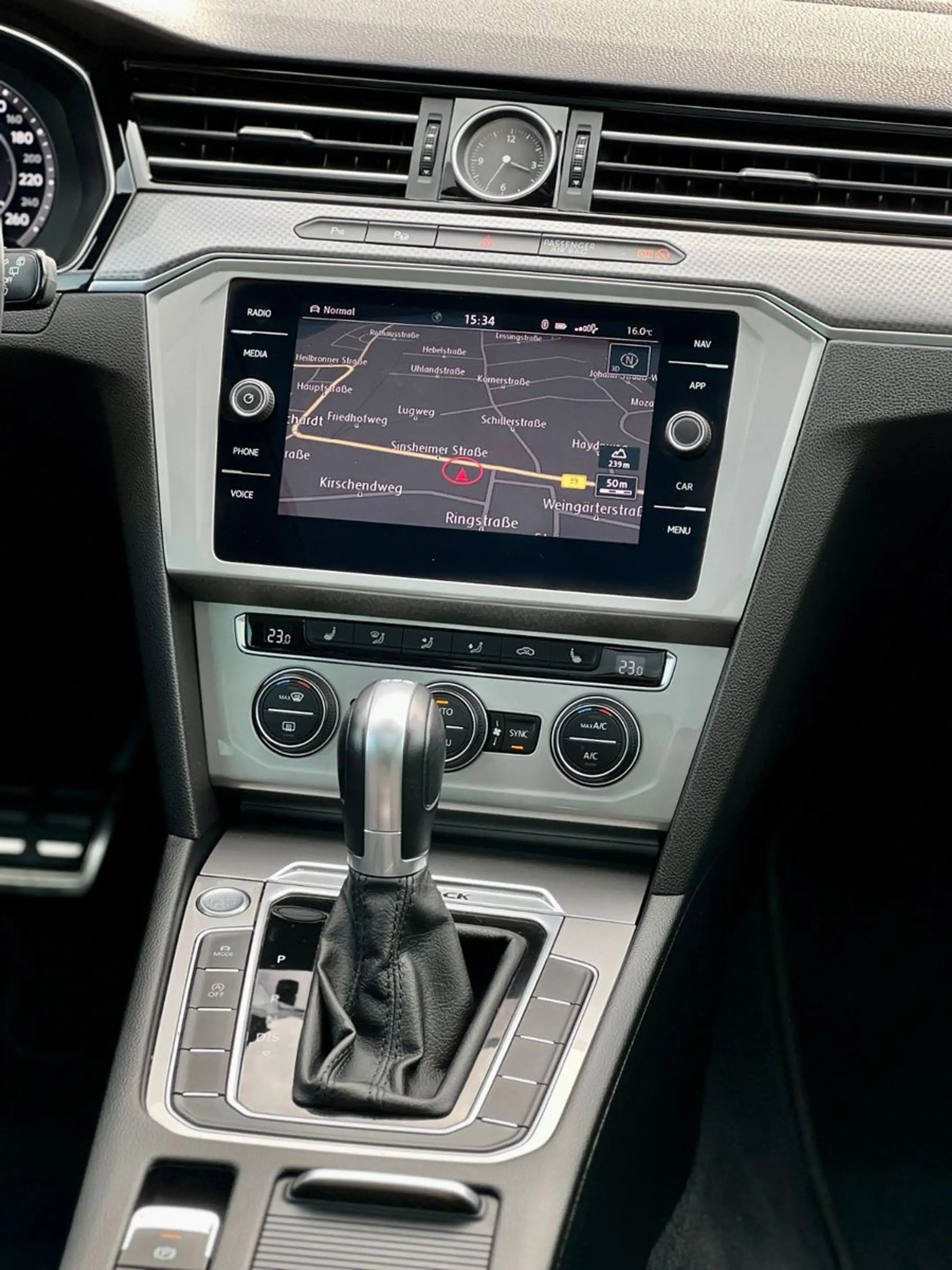 Volkswagen Passat Alltrack Passat 2.0 TDI BiTurbo DSG 4Mo. Variant Alltrack — photo 12