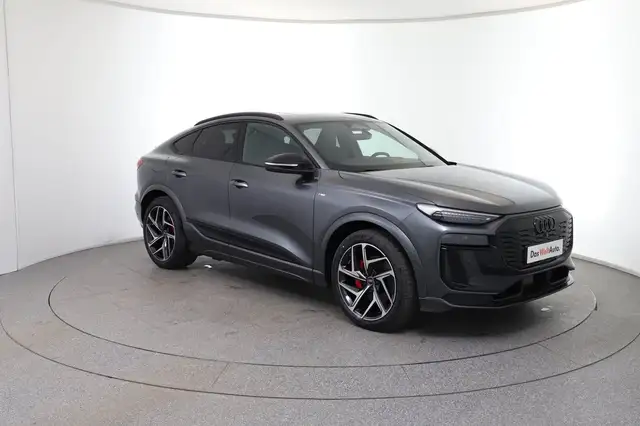Audi Q6 e-tron e-tron quattro Ansicht 3