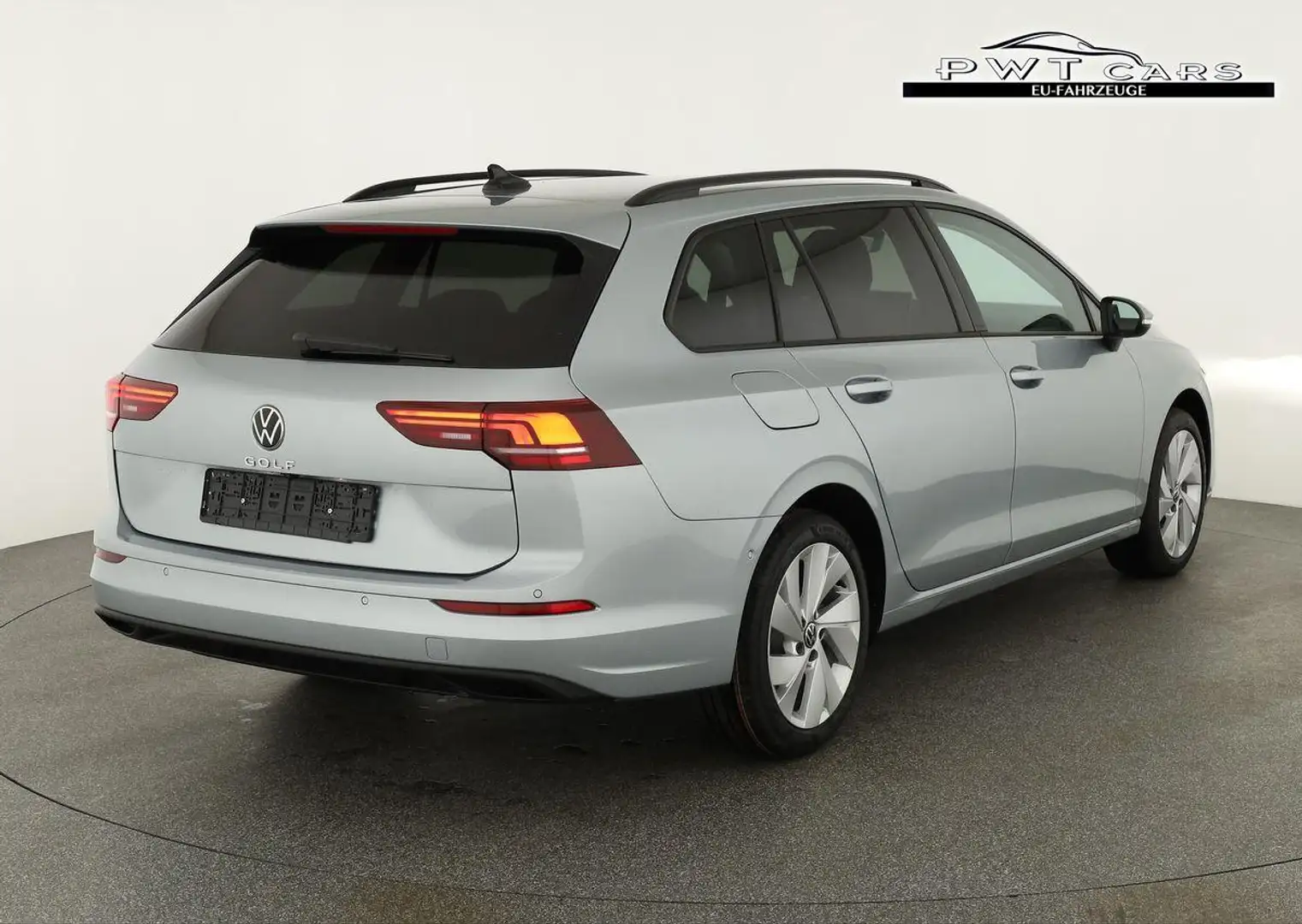 Volkswagen Golf Variant 1.5 TSI 110 kW Life VIII Life, easyOpen, Kamera... Silber - 2