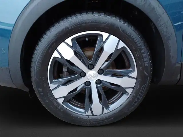 Peugeot 5008 view 9