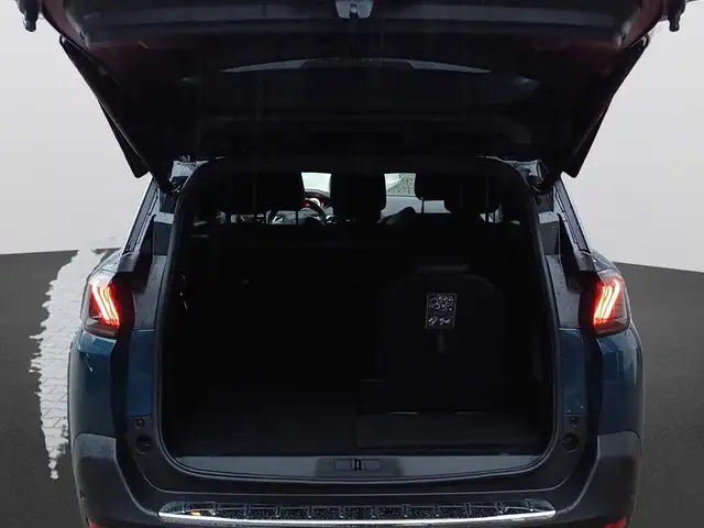 Peugeot 5008 view 8