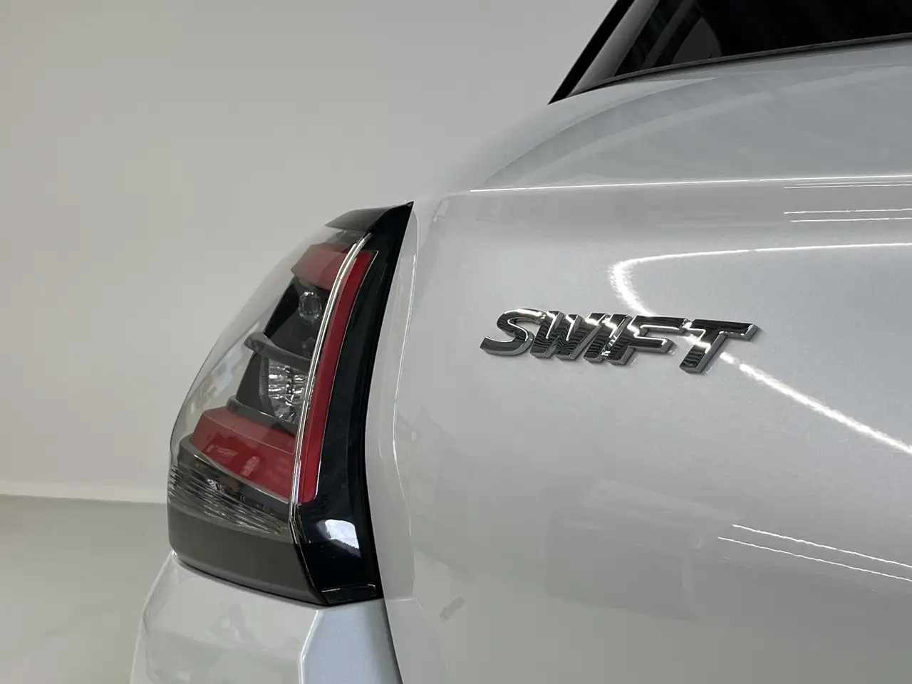 Suzuki Swift 2026 — фото 9