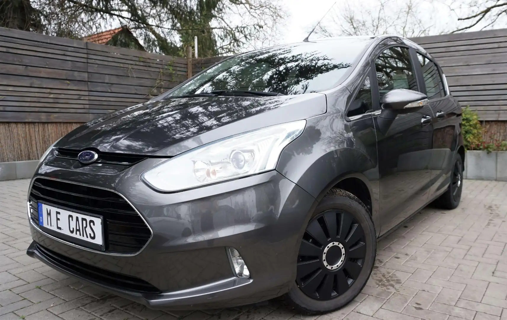 Ford B-Max Titanium Gutachten Unfallfr Klimaaut heiz Gris - 1