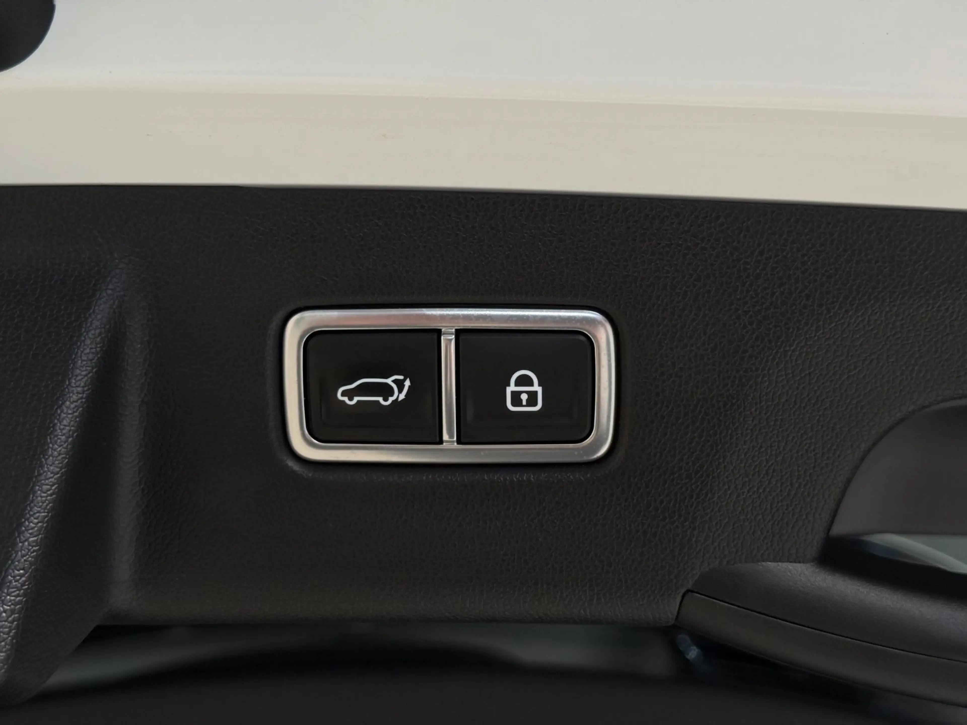 Kia Sorento Spirit 4WD Plug-In Hybrid/PANO/360°/ACC — photo 12