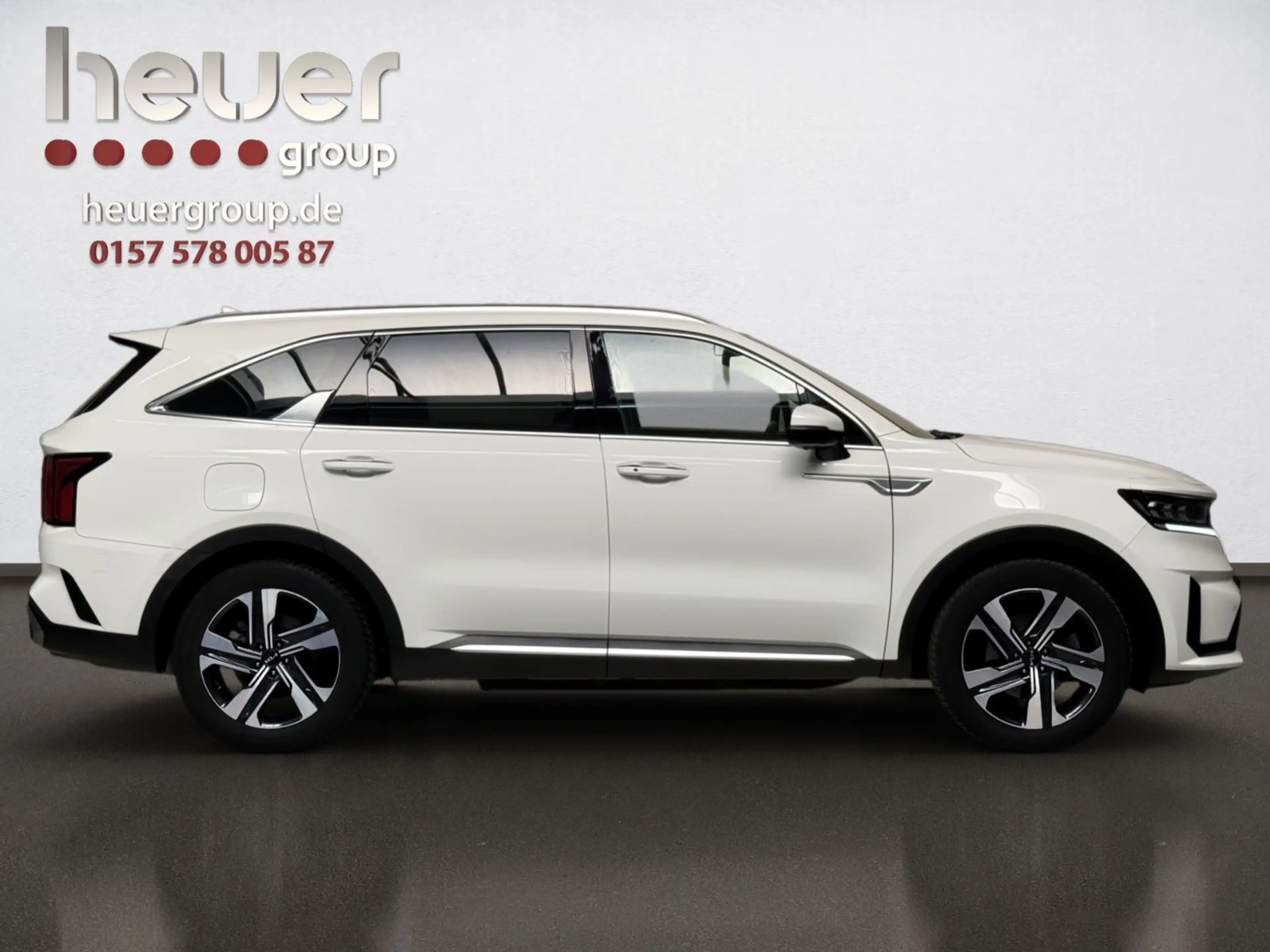 Kia Sorento Spirit 4WD Plug-In Hybrid/PANO/360°/ACC — photo 8
