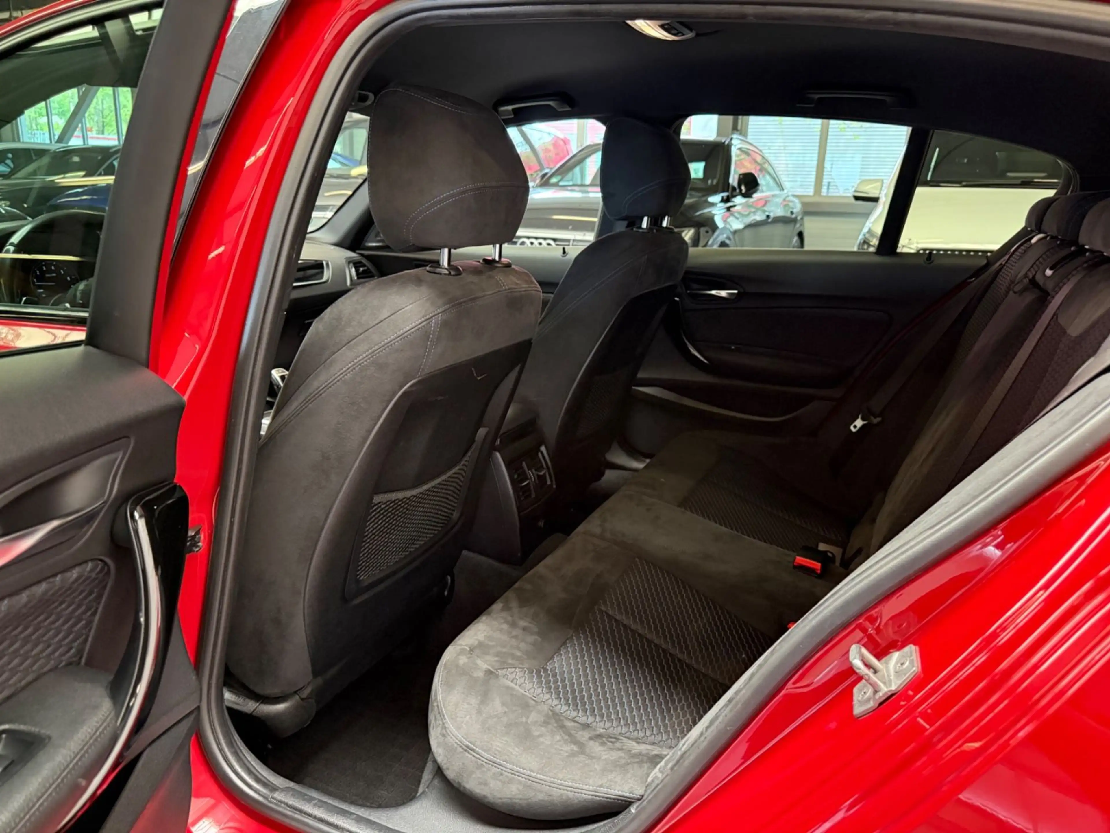 BMW 140 xDrive Special Edition NAVI/LED/KEY/KAM/18 — photo 14