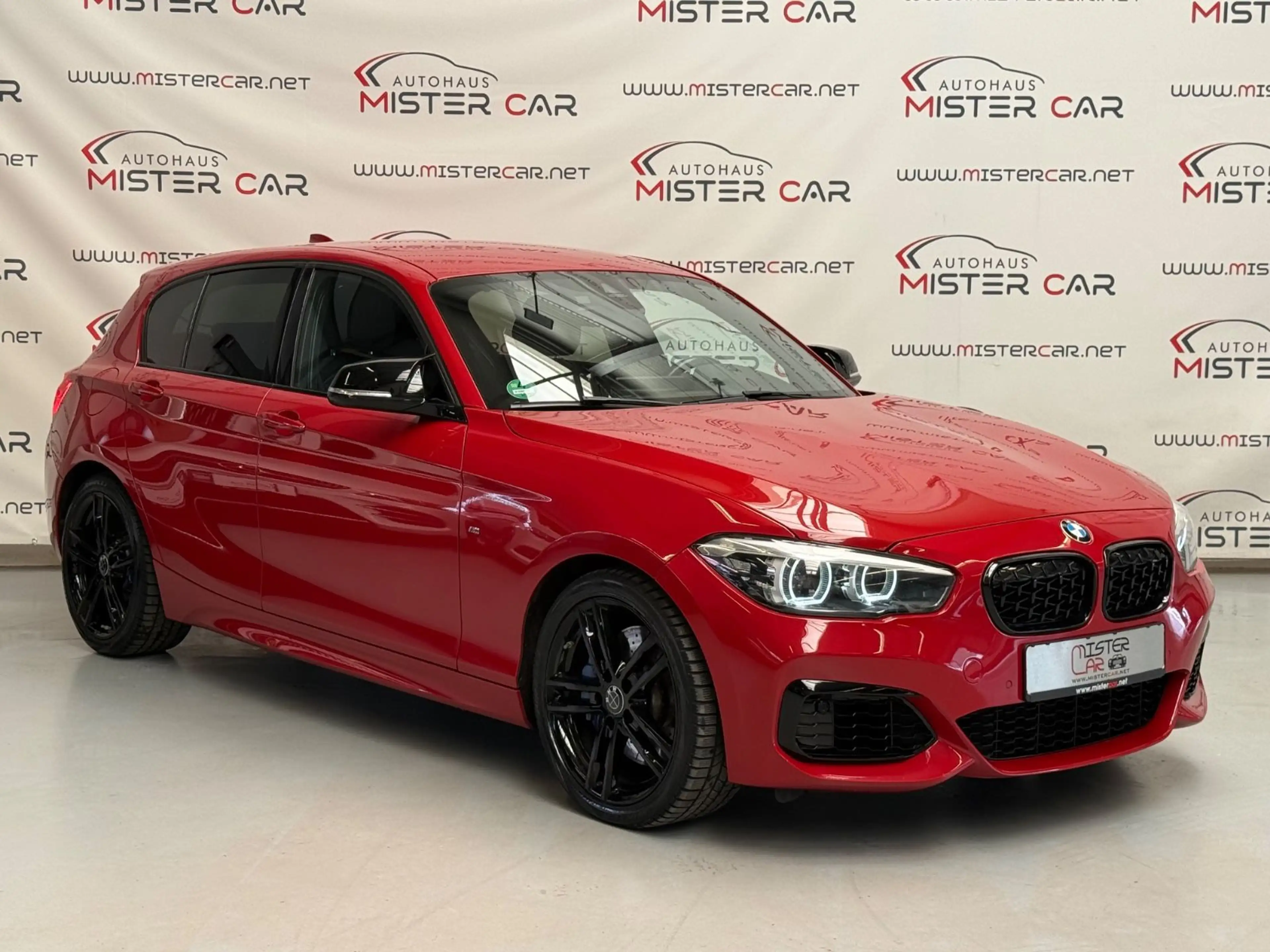 BMW 140 xDrive Special Edition NAVI/LED/KEY/KAM/18 — photo 4